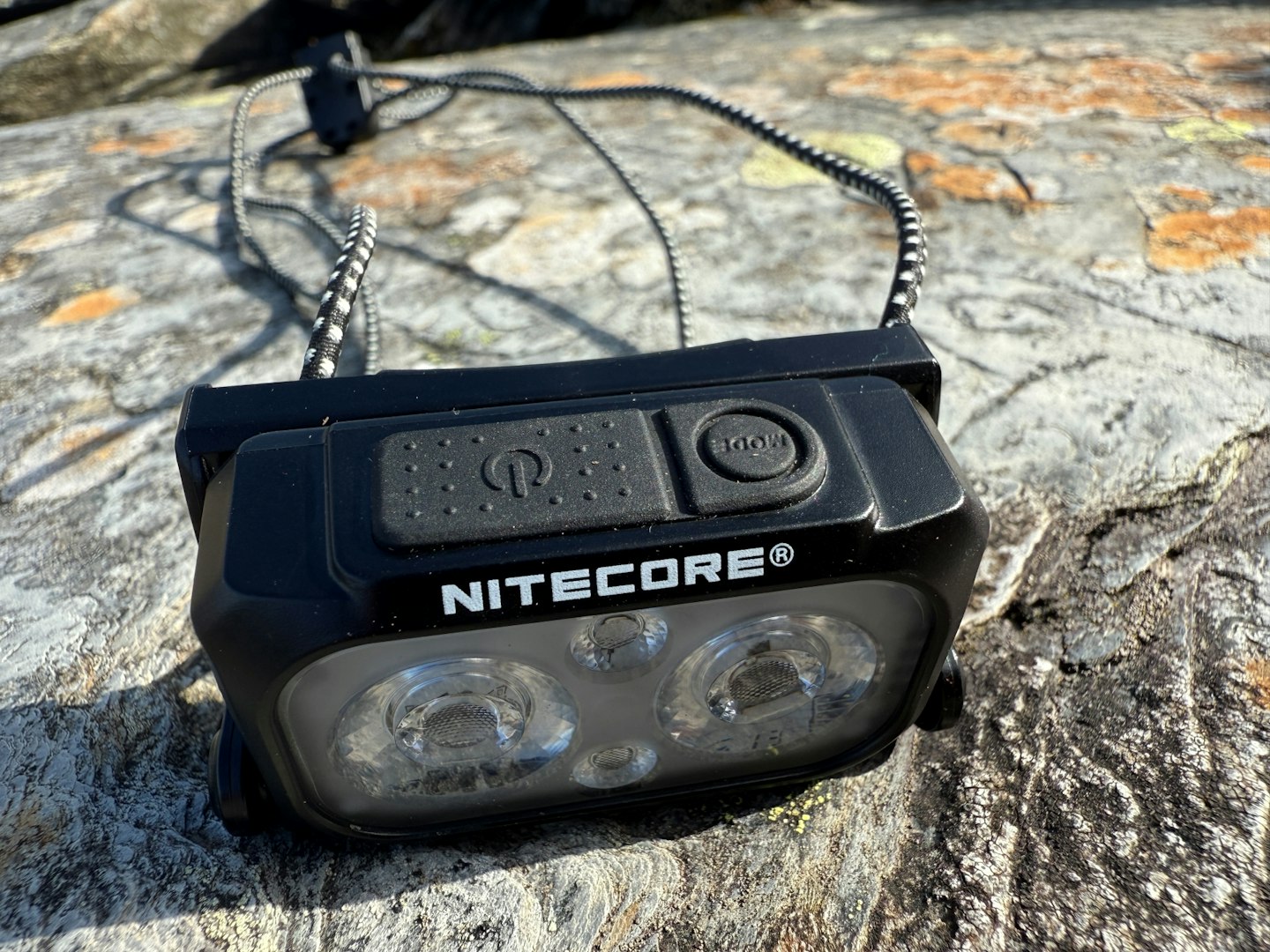 Nitecore NU25 MCT UL Head Torch