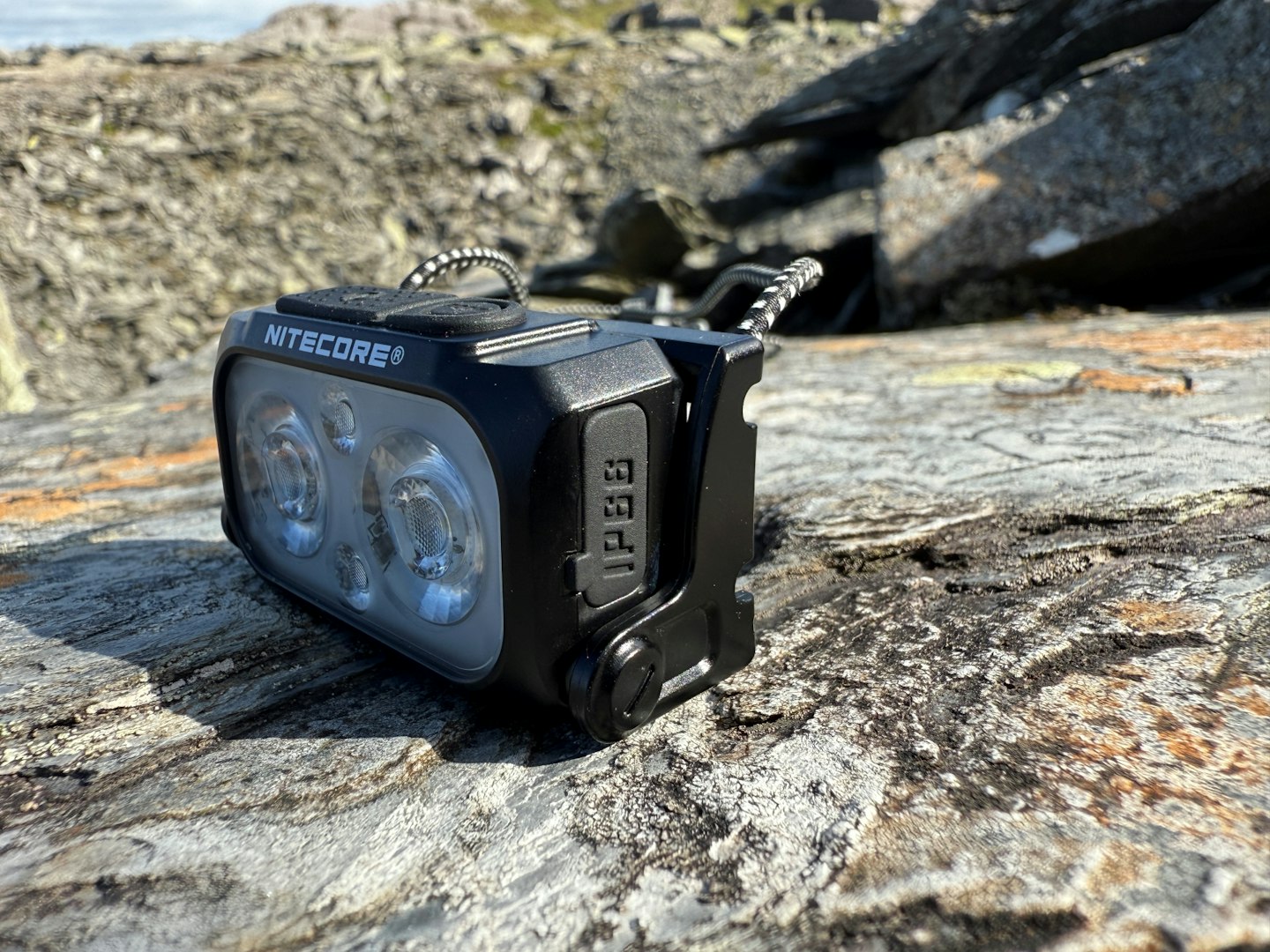 Nitecore NU25 MCT UL Head Torch
