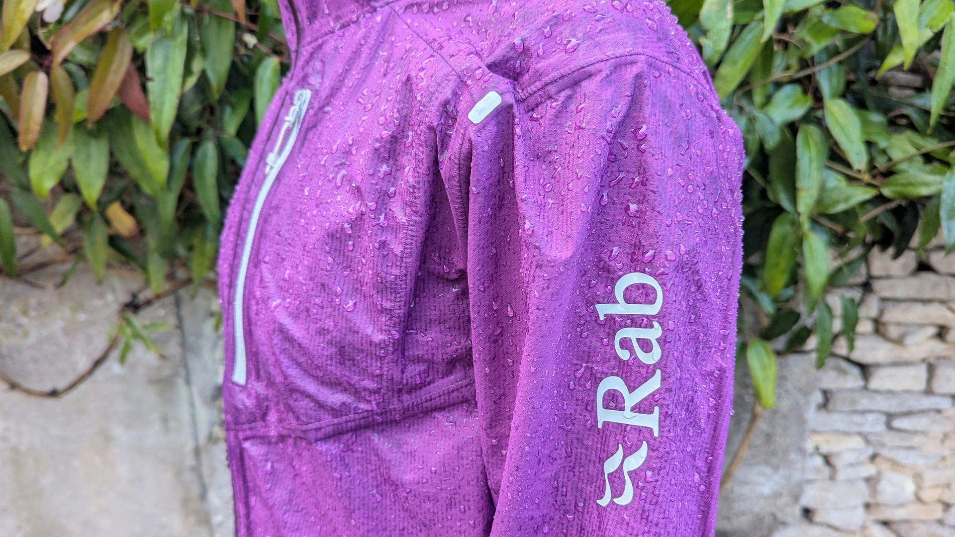 Side Sleeves of Rab Downpour Trail Light waterproof running jacket
