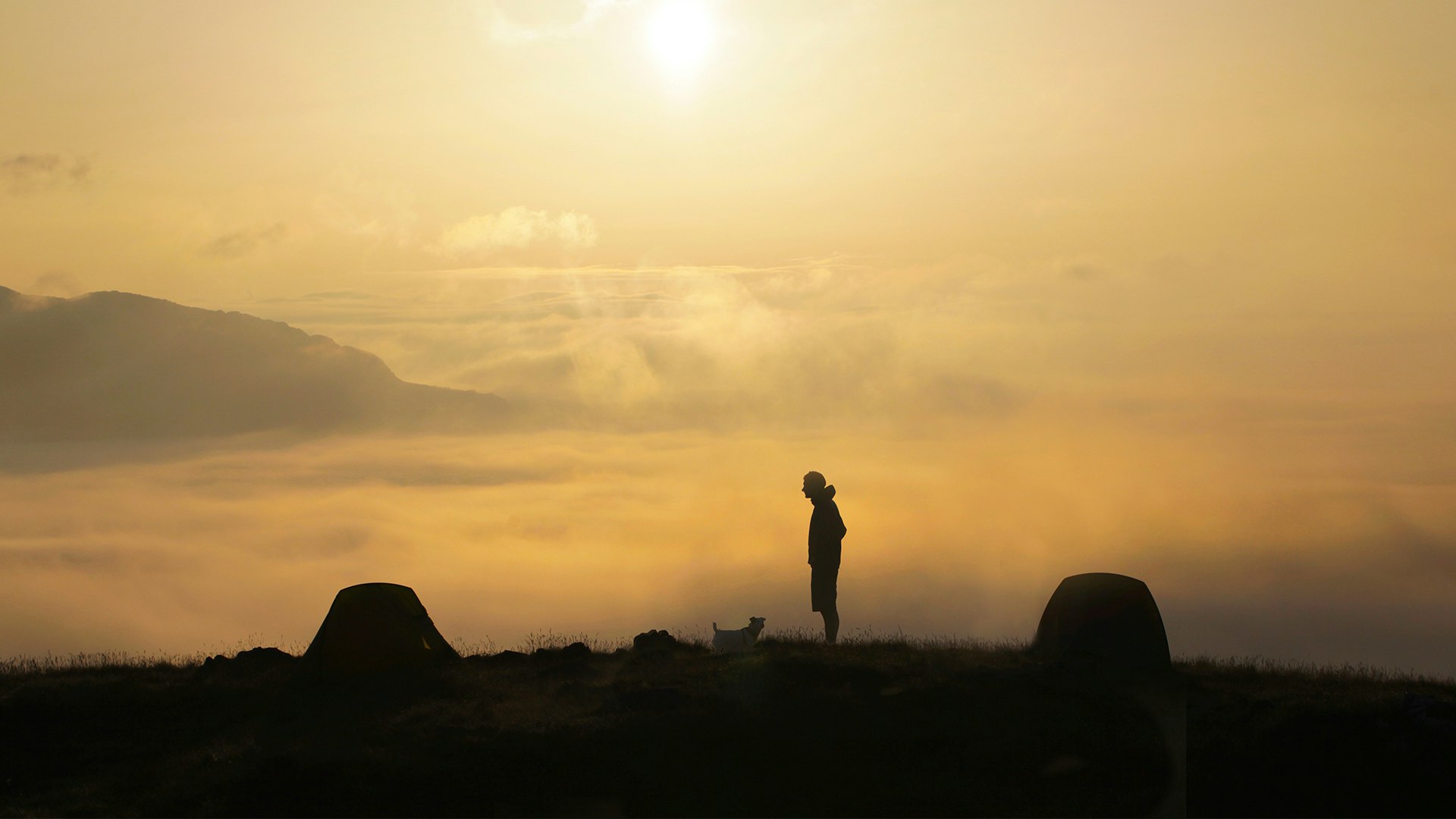 Dusk cloud inversion photography