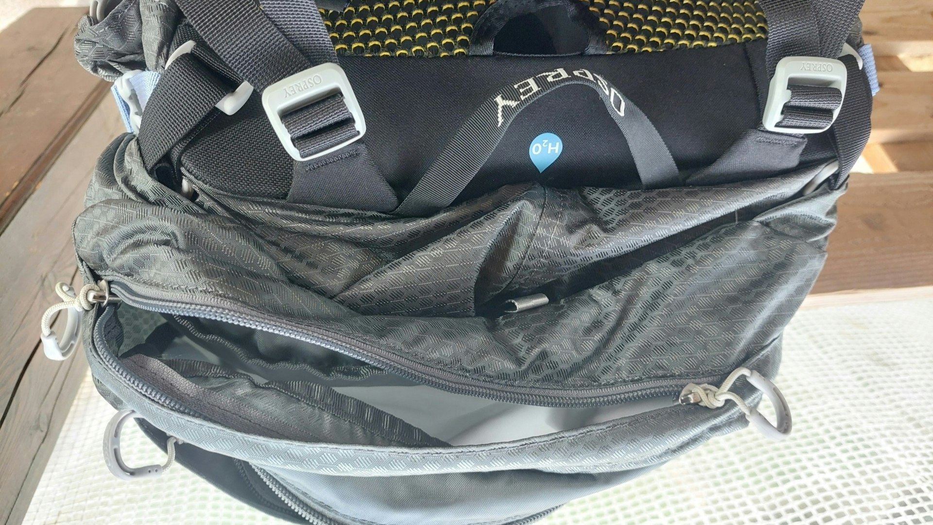 Osprey Aura AG 65L