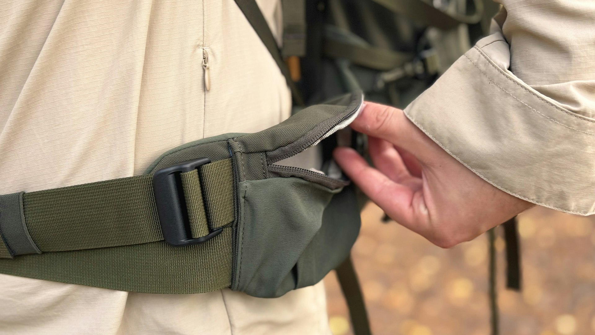 hip belt pockets on the Fjallraven Keb 52l backpacking pack