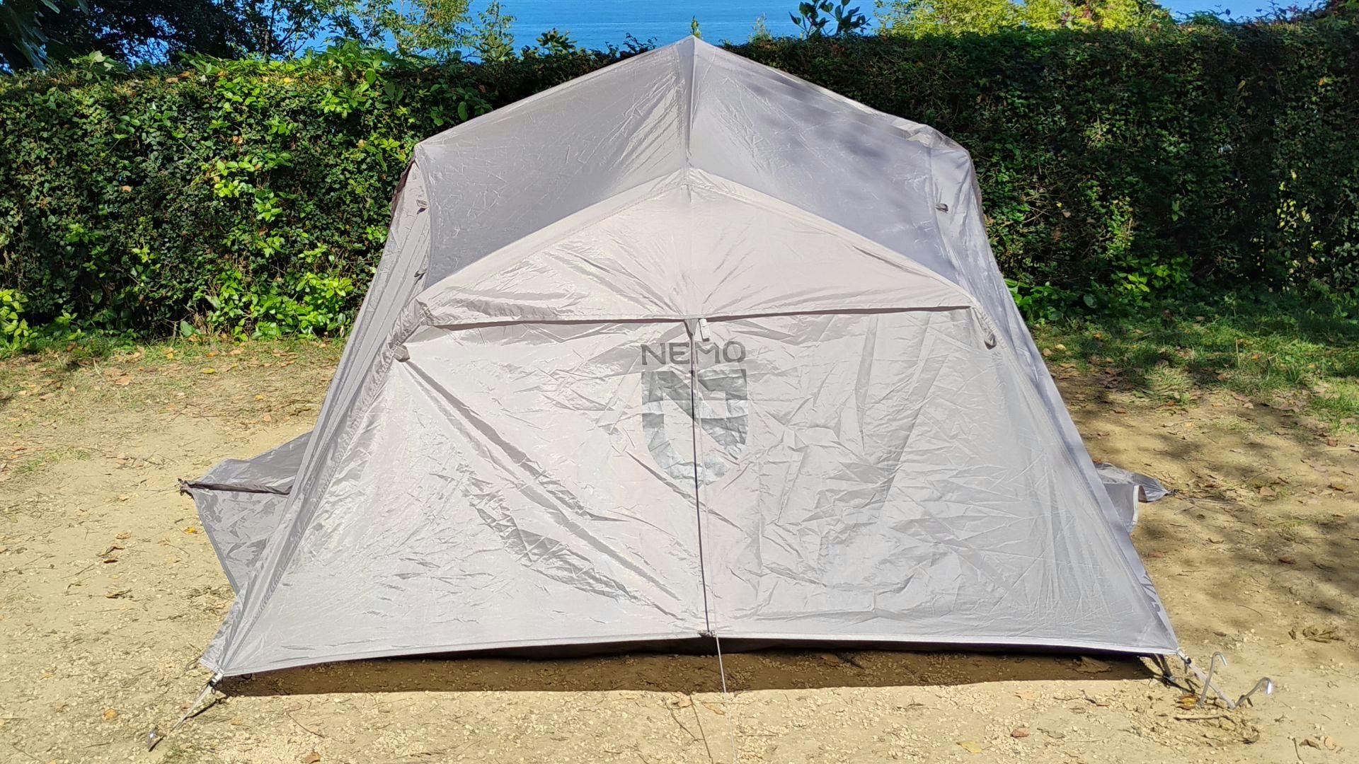 NEMO Aurora Ridge 3P テント nemo-aurora-ridge-3p-tent-1.