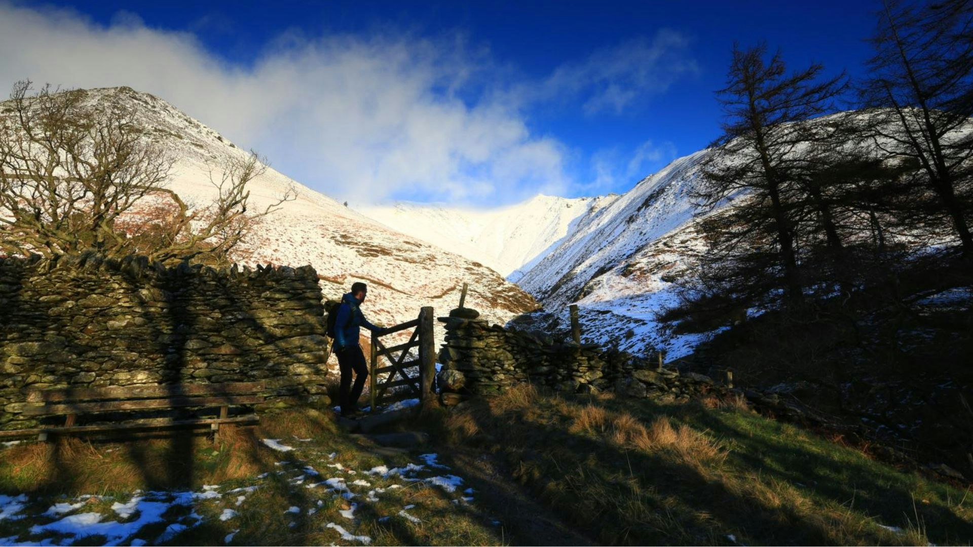 Heading from Gategill to Hall