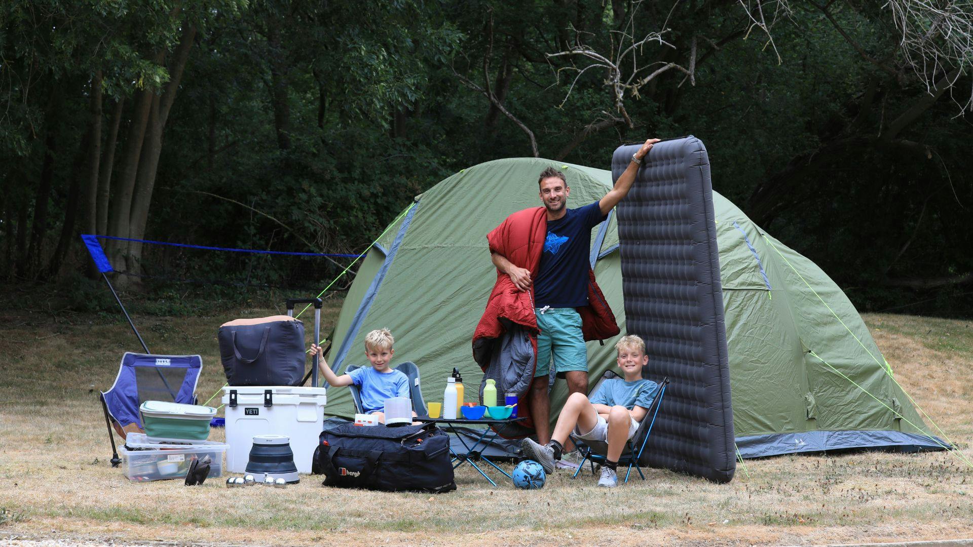 The ultimate family camping checklist – use this packing list to make your next trip easier