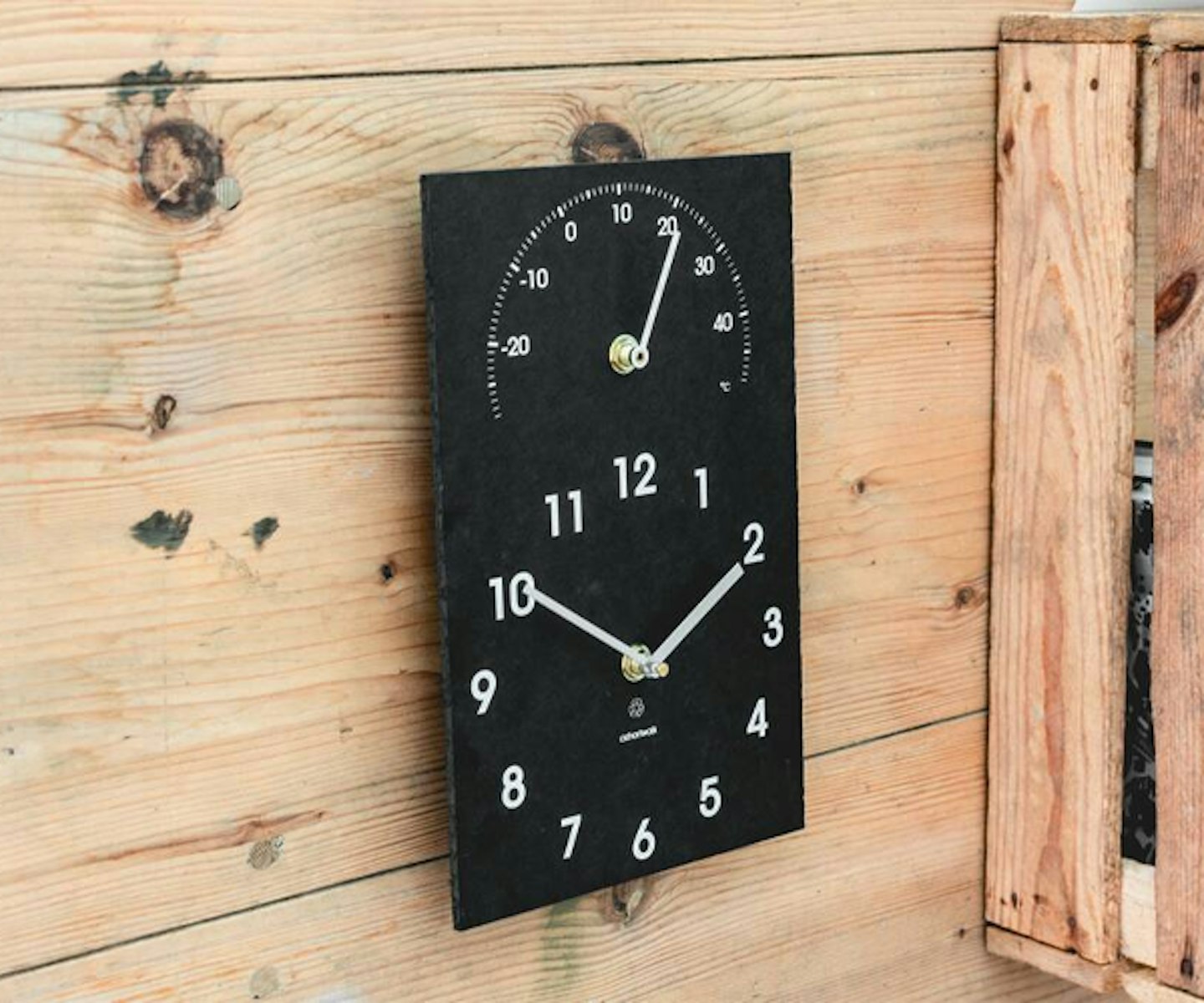 Wall clock