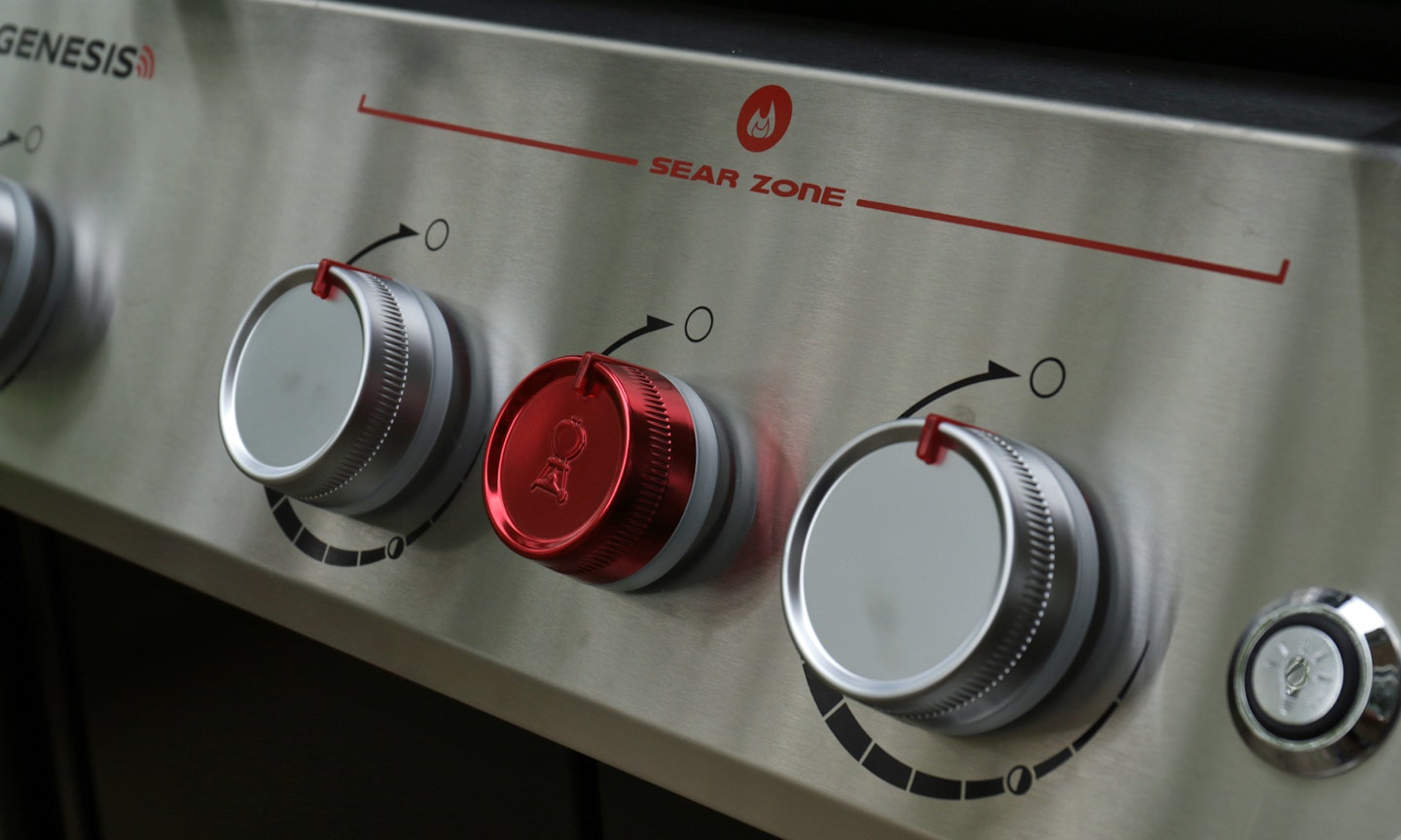 Weber Genesis EPX 335 dials