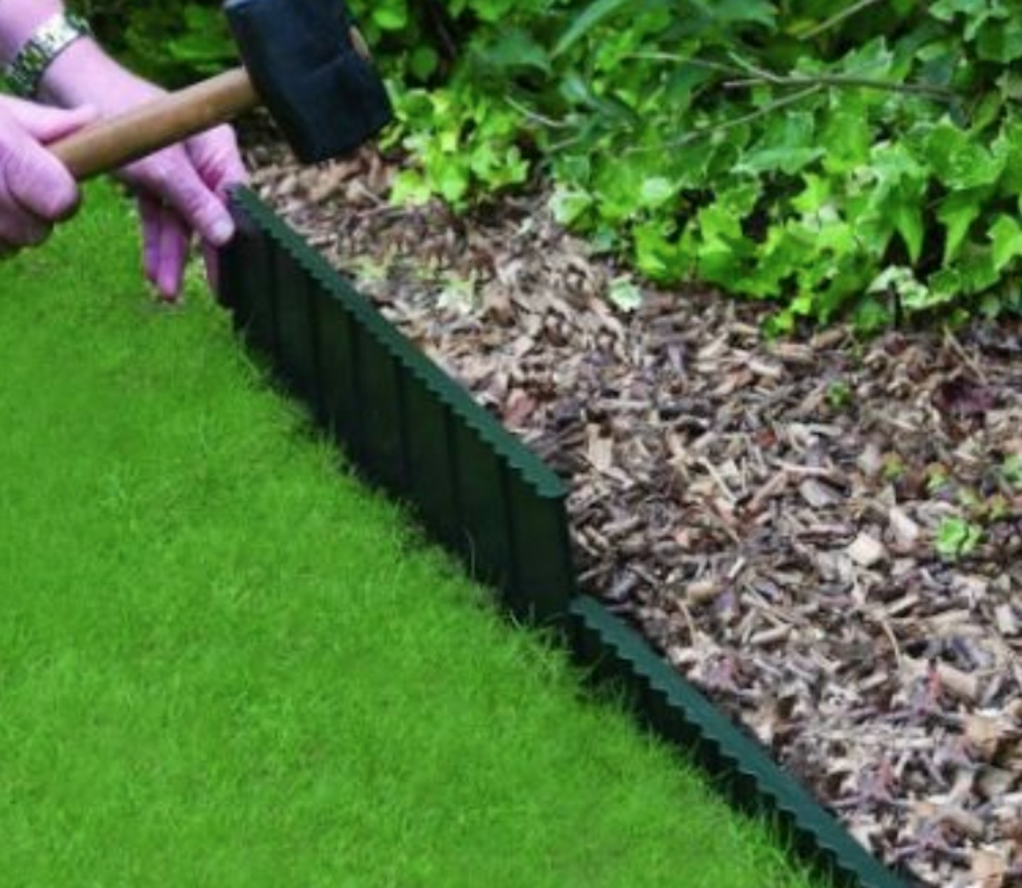 Bosmere Garden Care Lawn Edging 3m