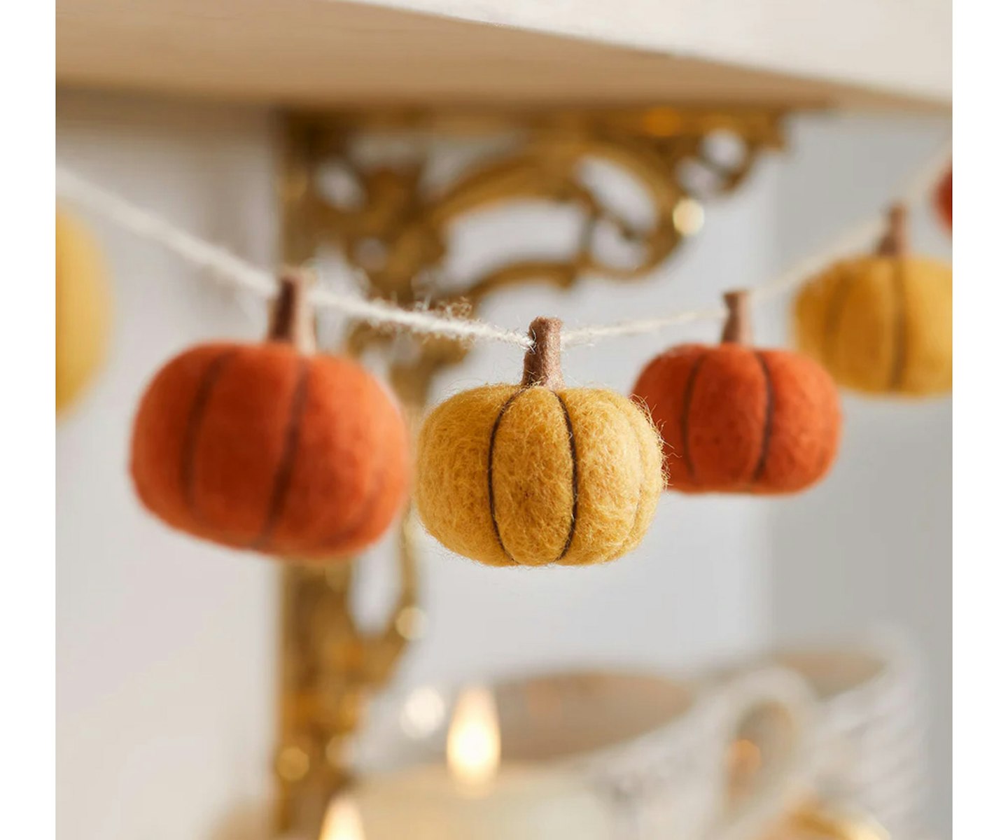 Pumpkin garland