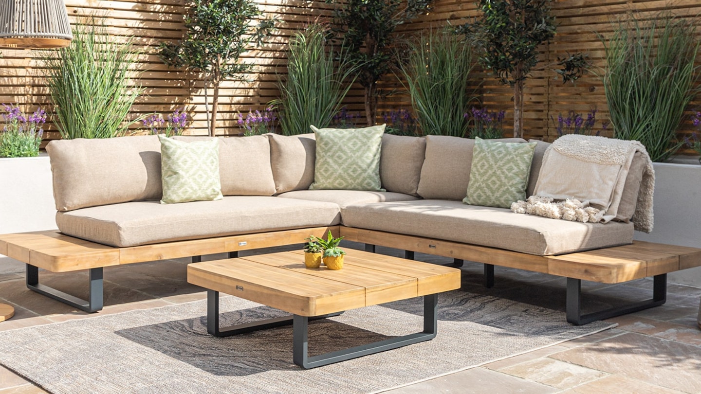 Bali Wood Platform Corner Sofa Set with Interchangeable Cushion Covers / Oatmeal