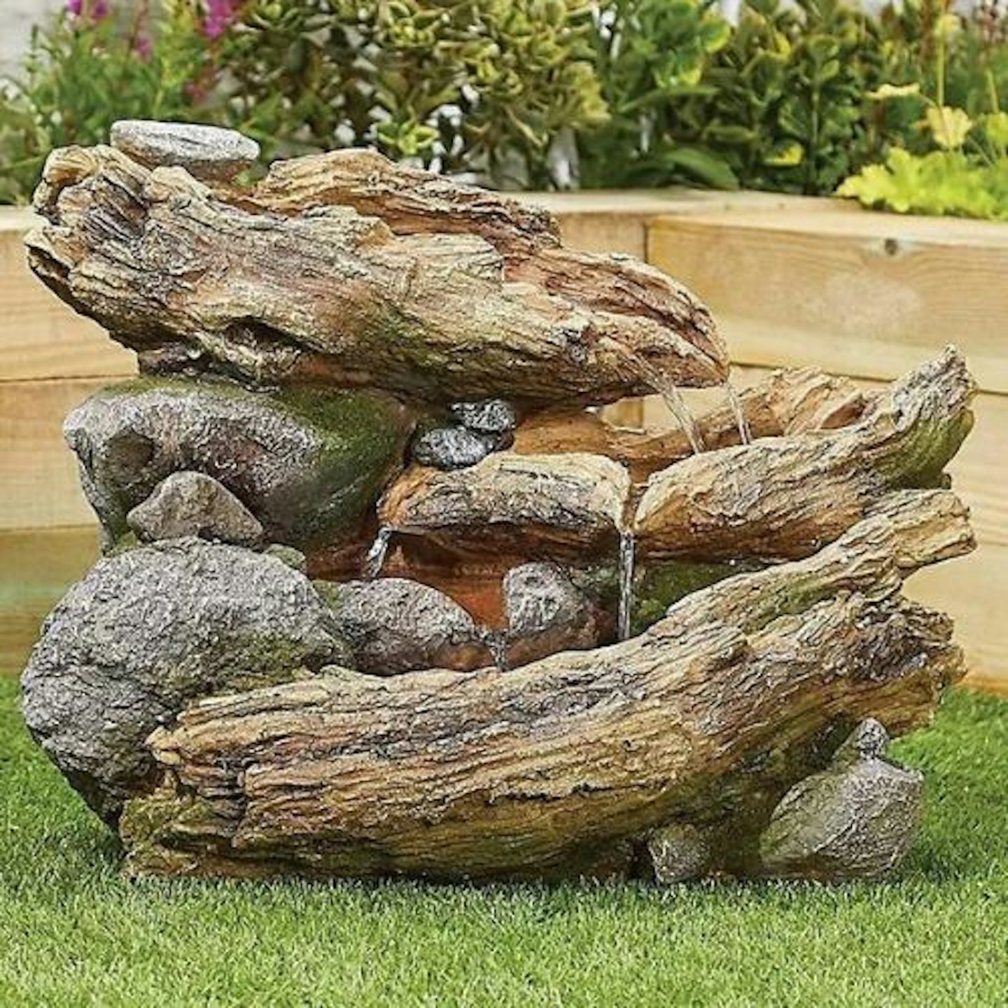 Bubbling Wood Effect Solar Water Feature