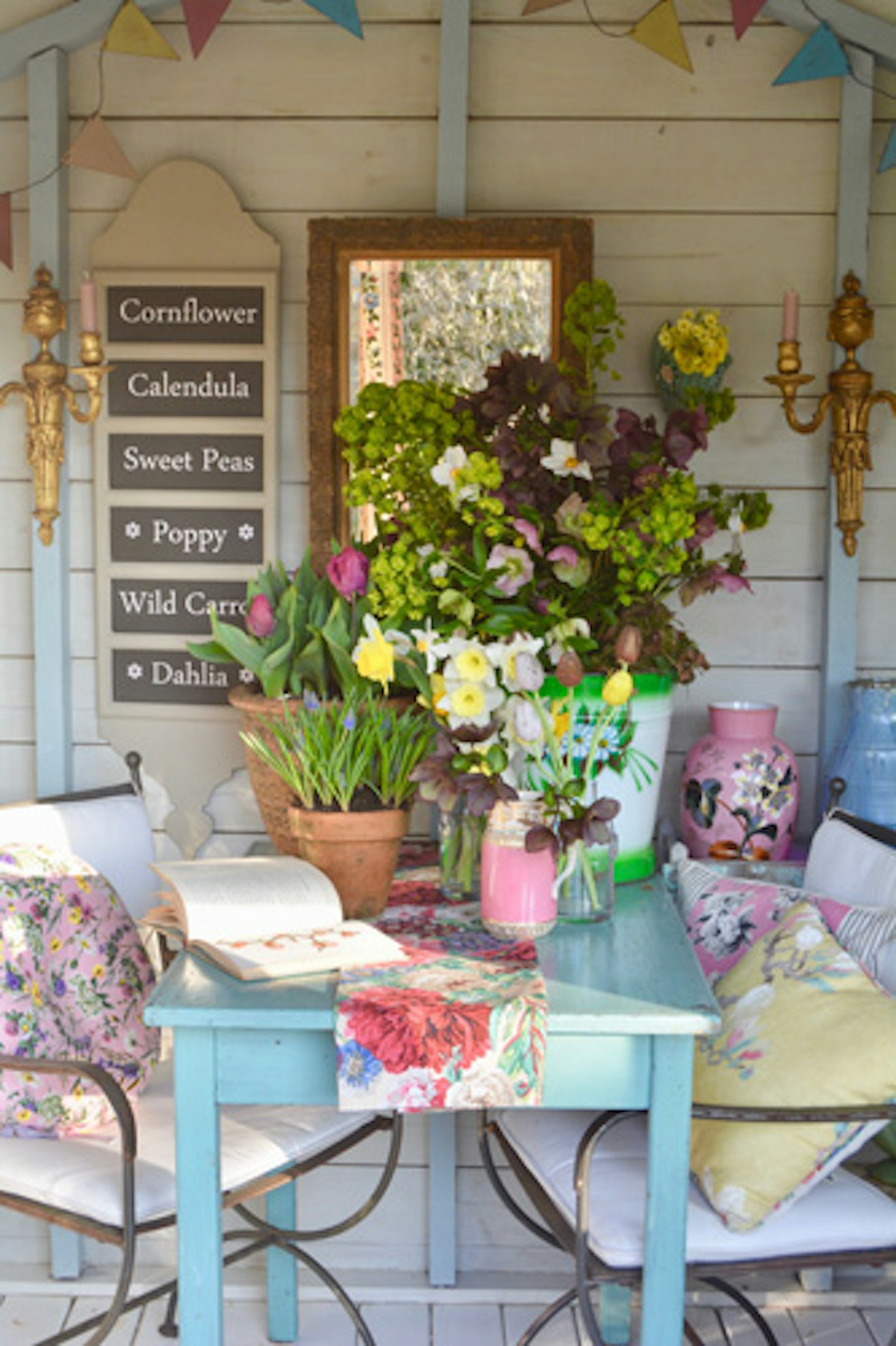 colourful summerhouse