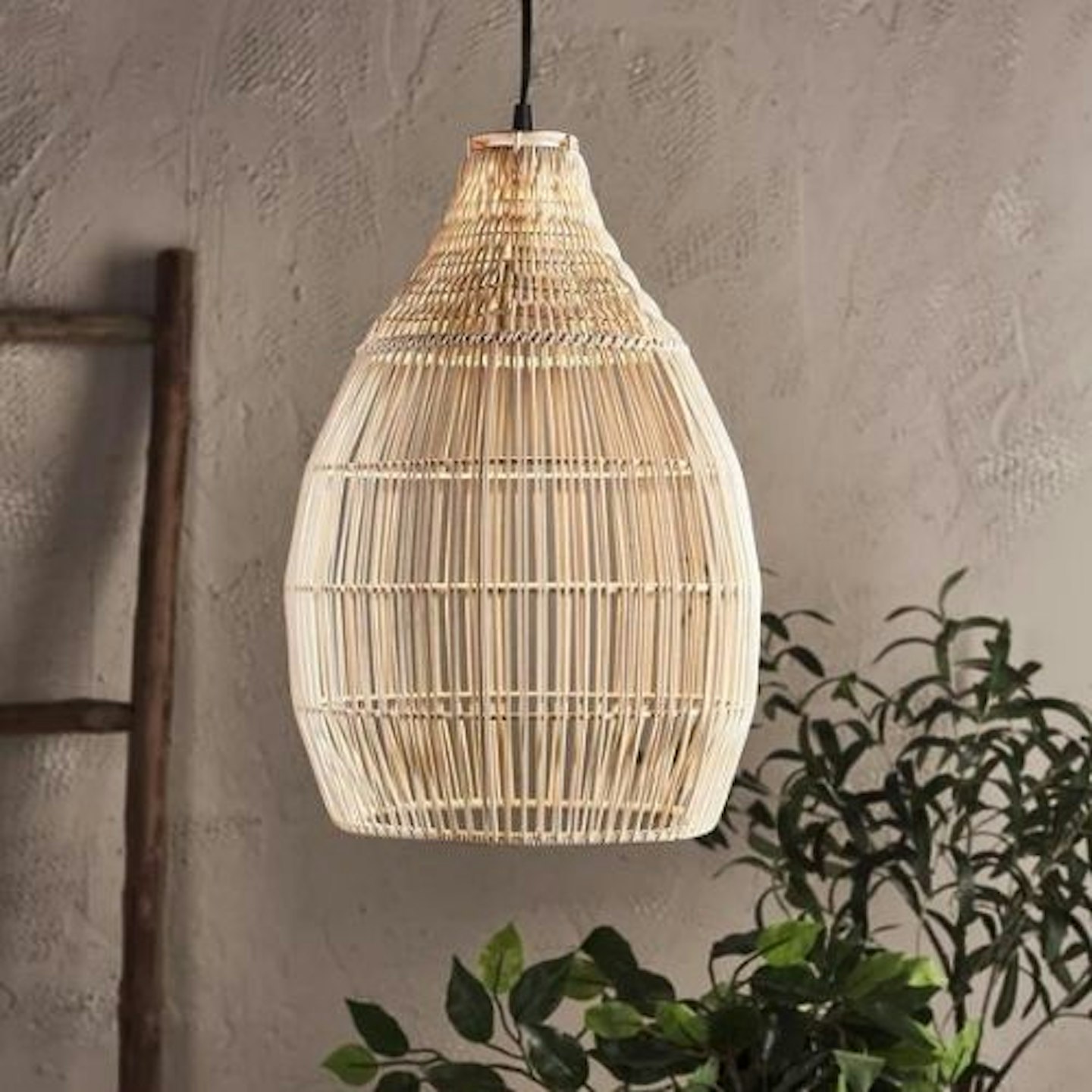 Rattan Solar Outdoor Pendant Light