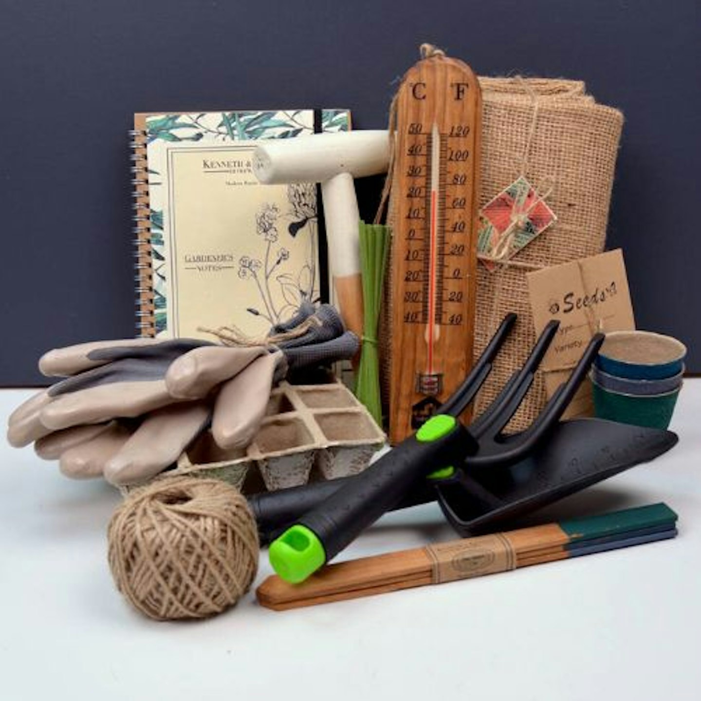 Kenneth & Kenneth Essential Gardening Tools Set