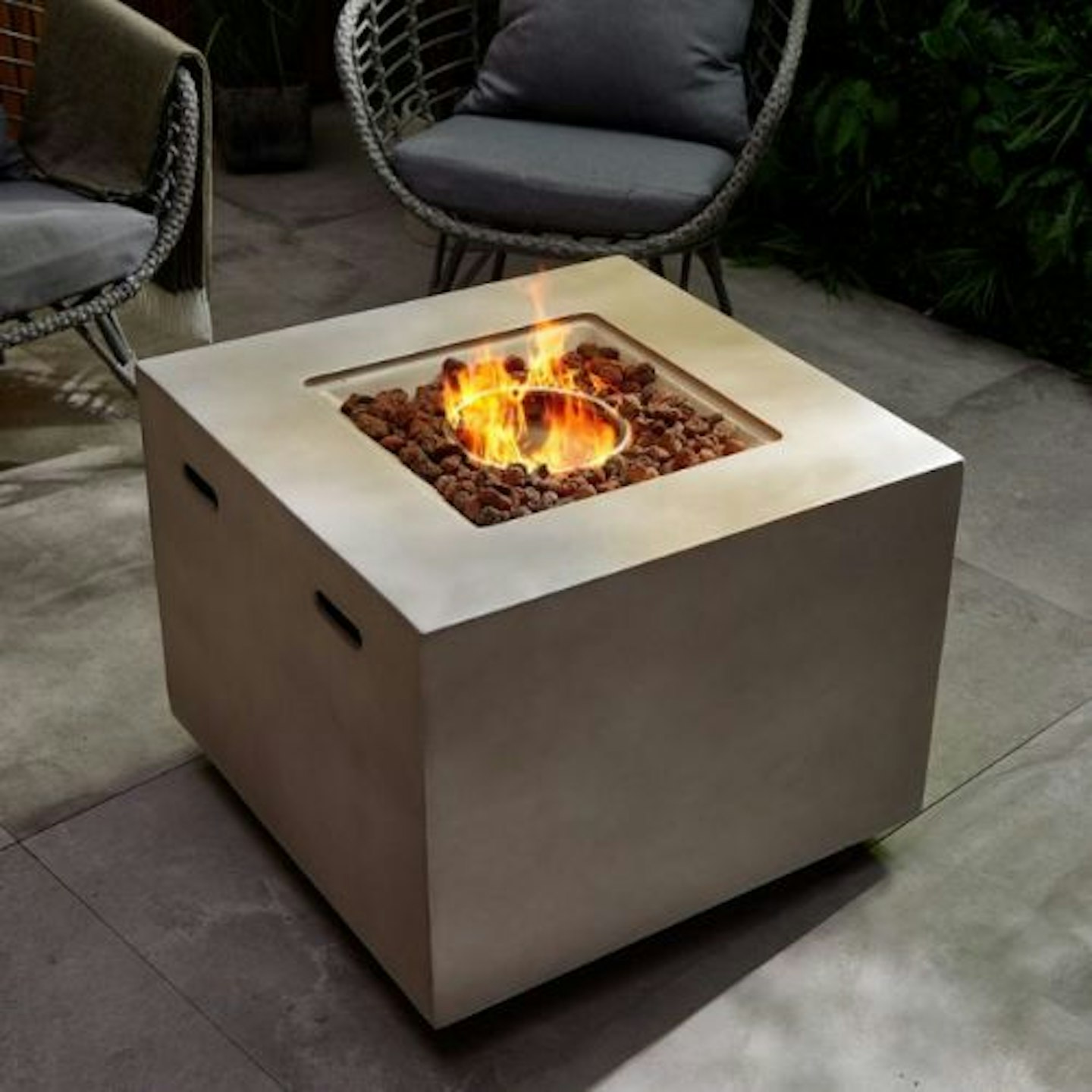 VonHaus Light Grey Square Gas Fire Pit
