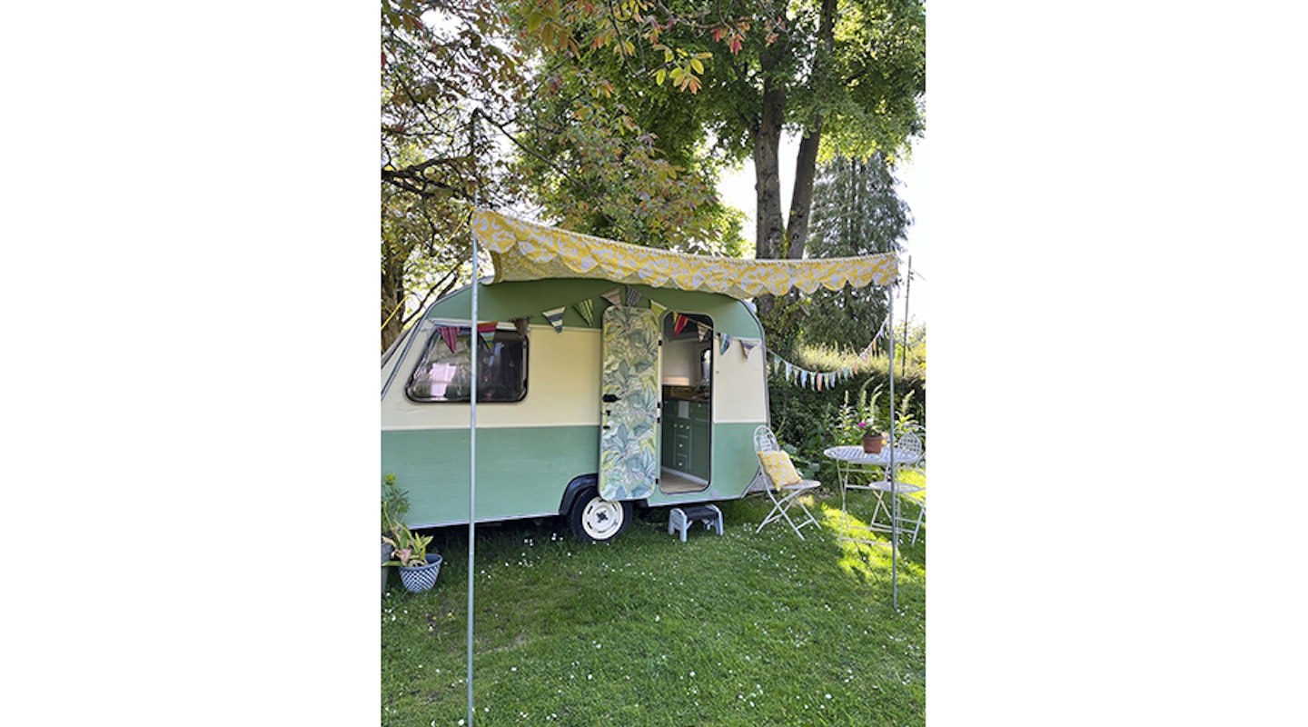 vintage caravan garden room