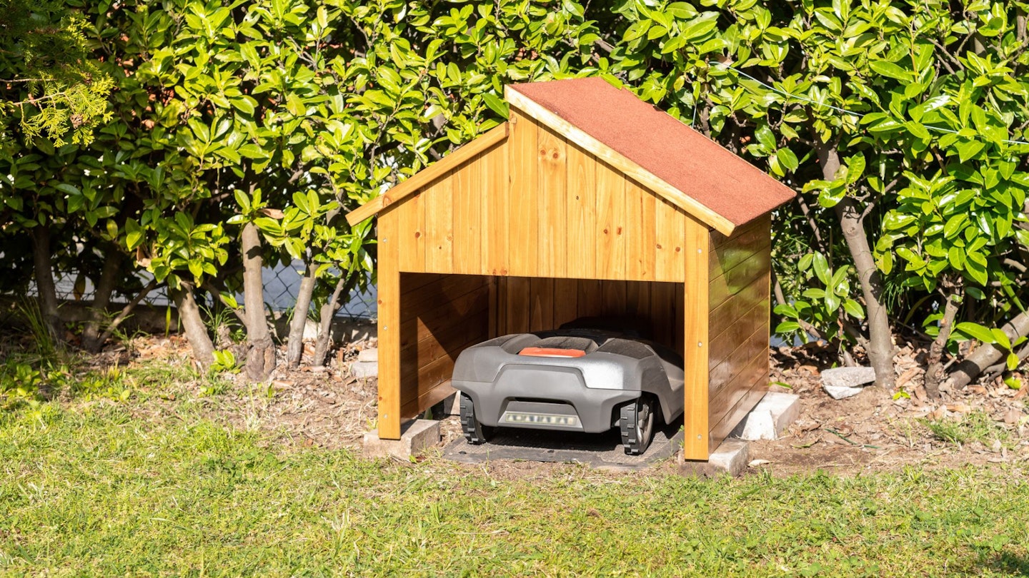 robot lawn mower garage