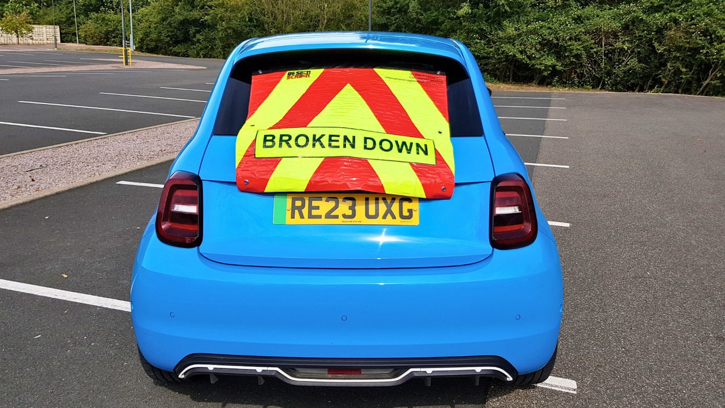 Be Seen Screen safety banner on Fiat 500