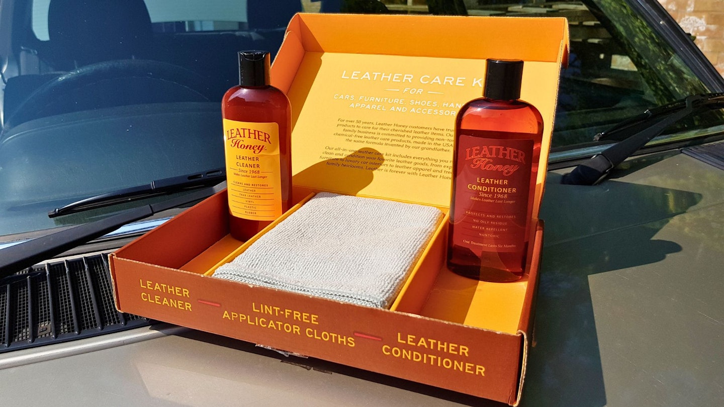 Leather Honey cleaning kit