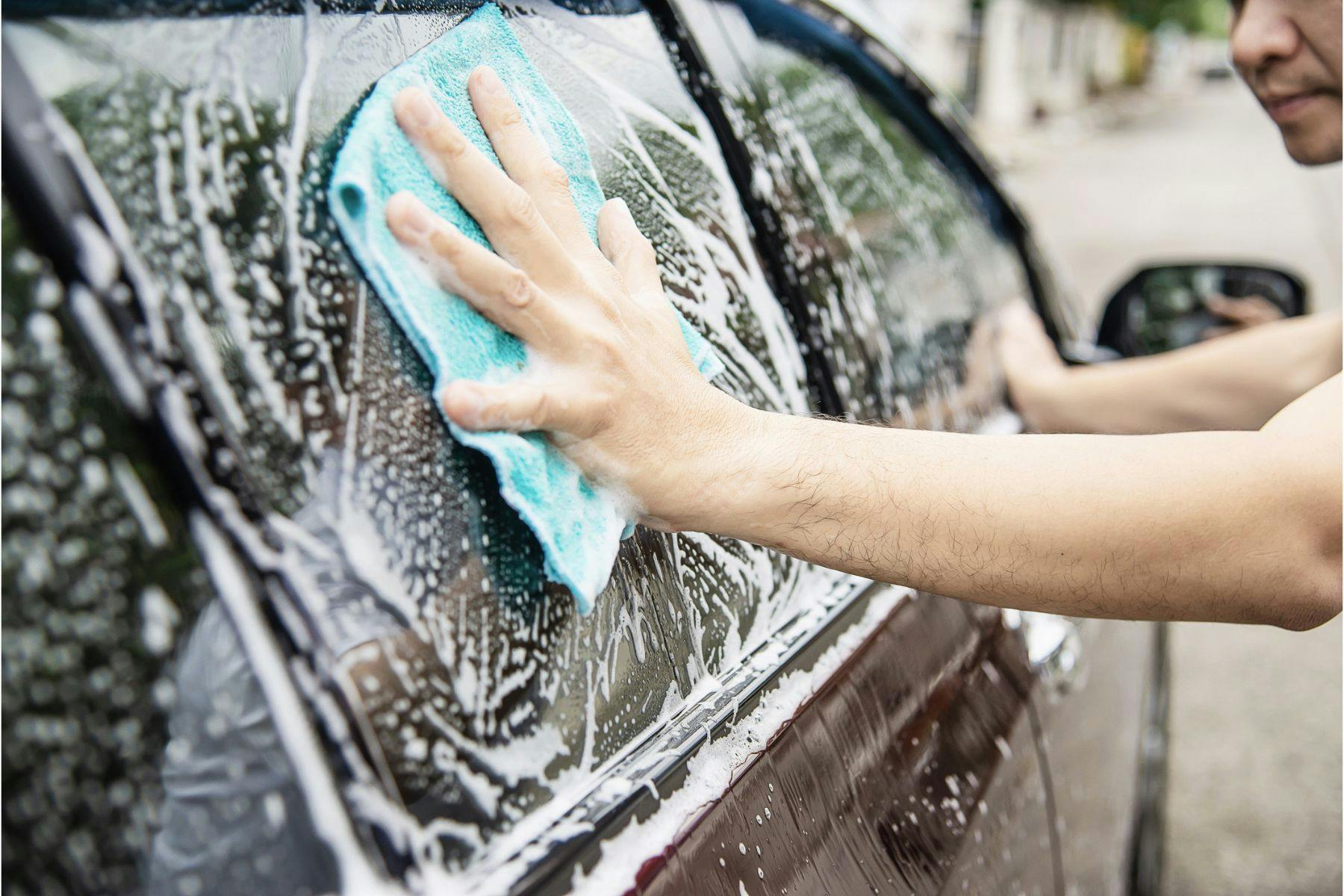 The Best Wash And Wax Car Shampoo   GettyImages 1131264900 