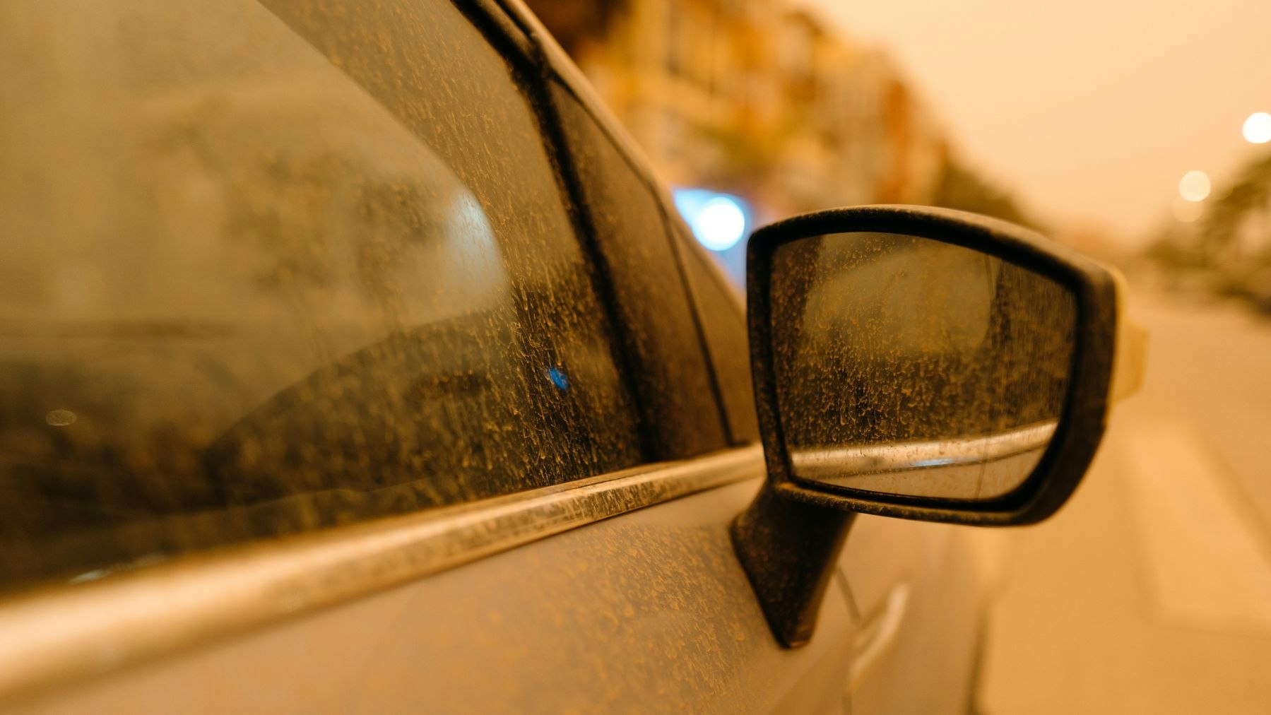 How to clean Sahara dust off a car without leaving scratches