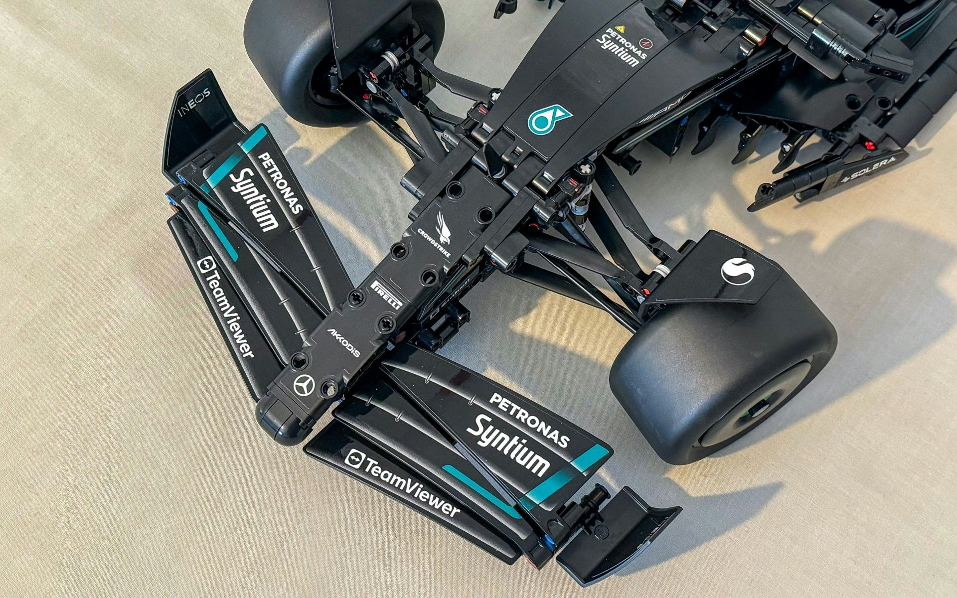 LEGO Technic Mercedes-AMG F1 W14 E Performance