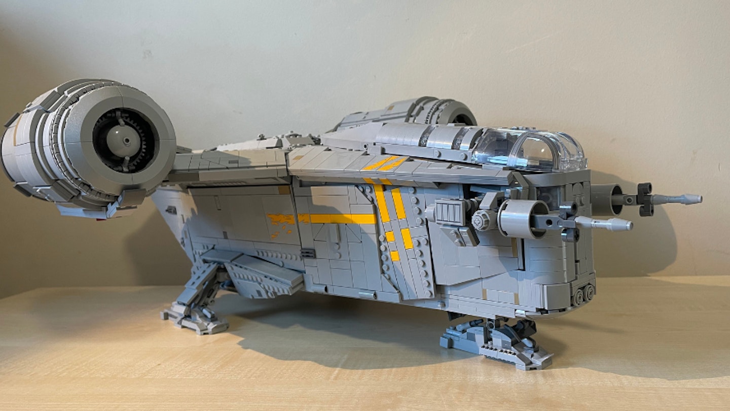 LEGO Star Wars Ultimate Collectors Series Razor Crest