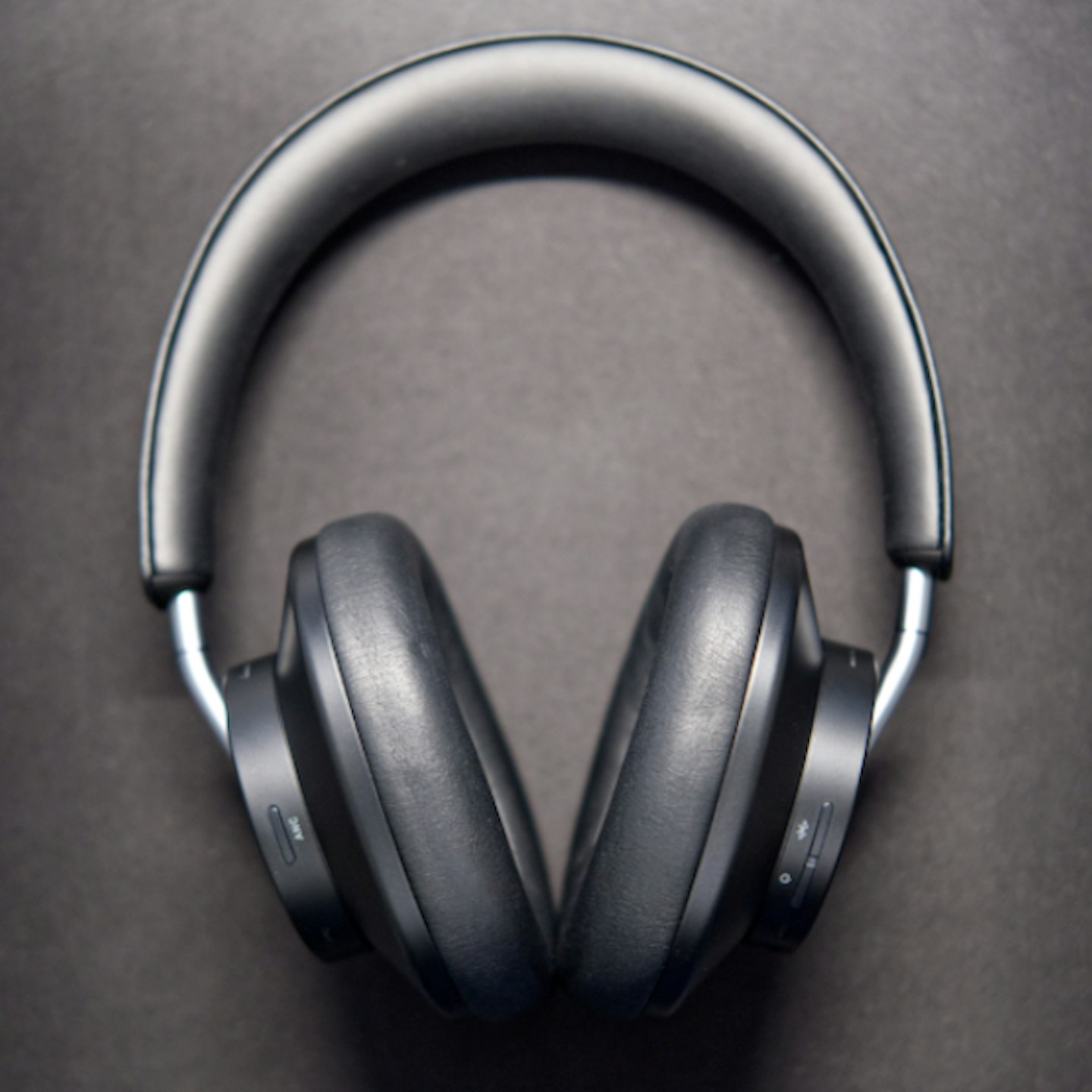 Huawei FreeBuds Studio