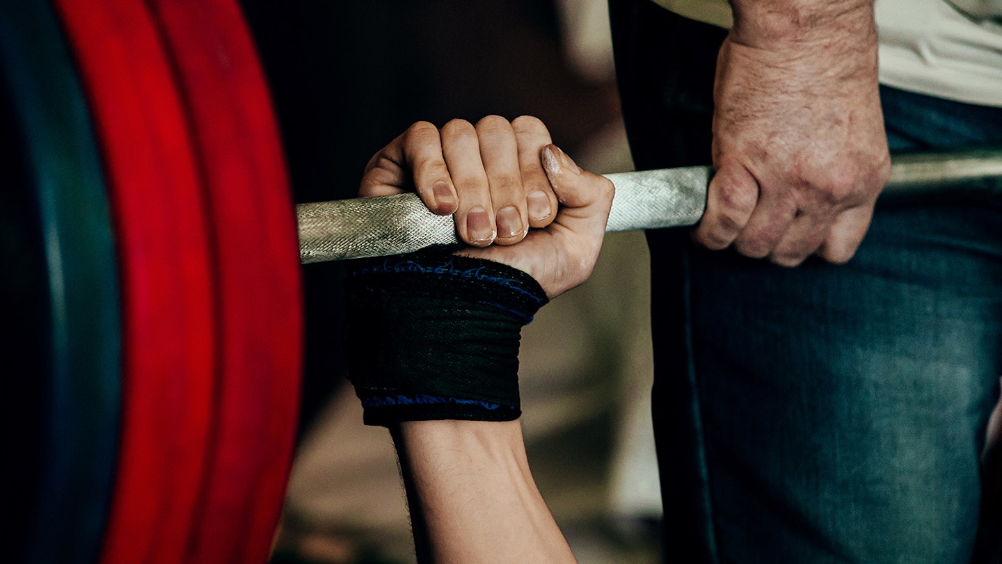 The Best Wrist Wraps To Support Your Lifts And Training
