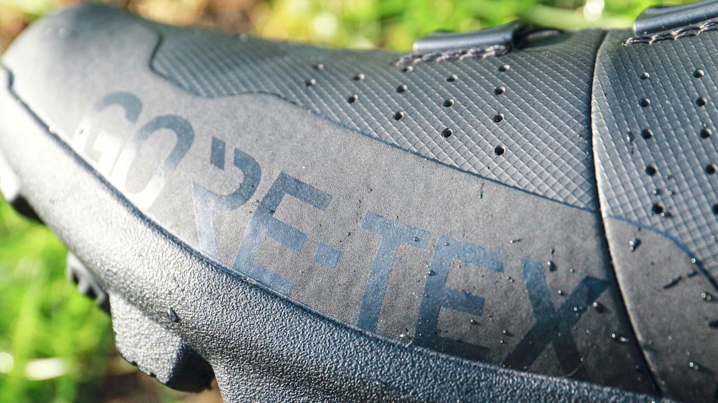 Fizik Terra Artica GTX boots Gore-Tex