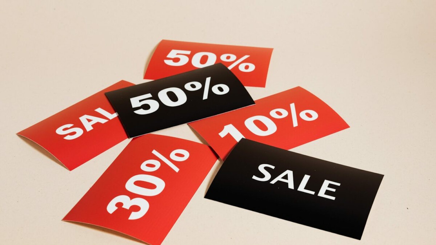 Sale and discounts signs