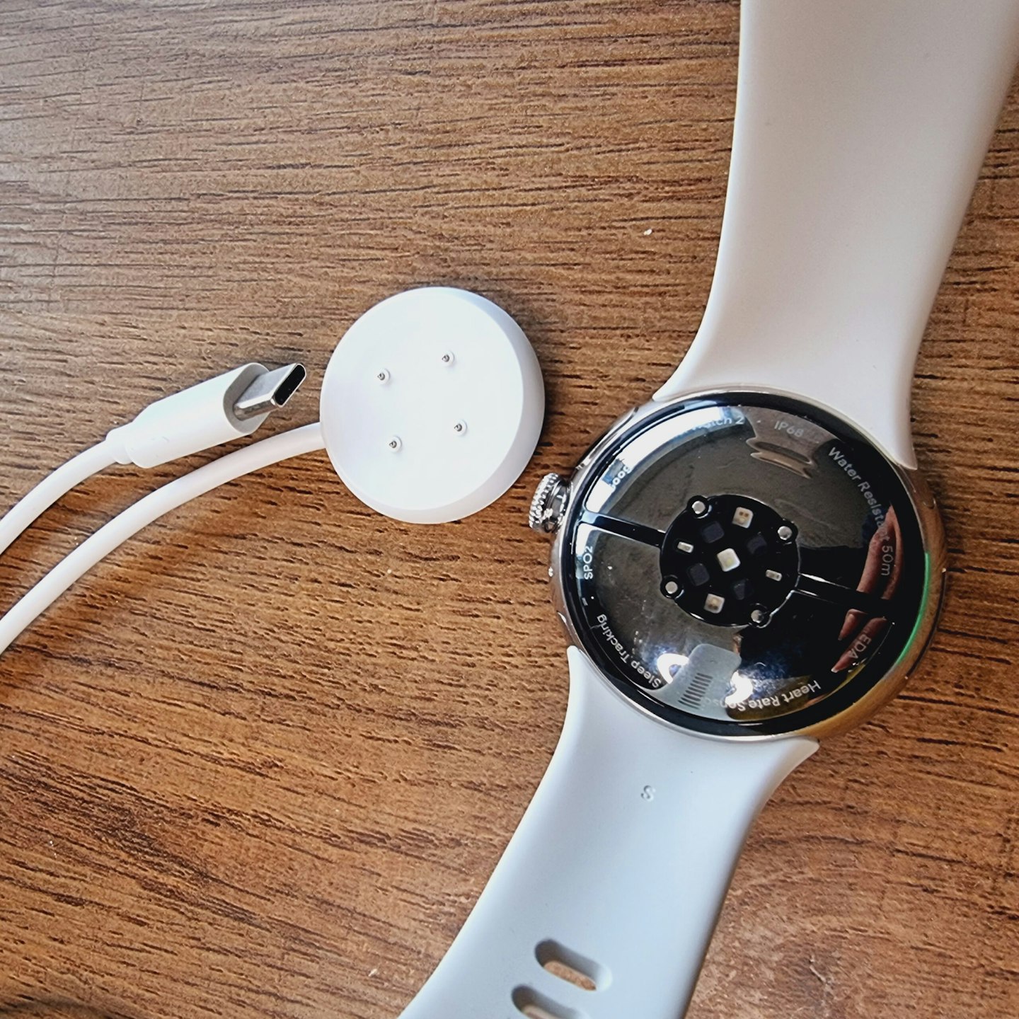 Google Pixel Watch 2 charging pin