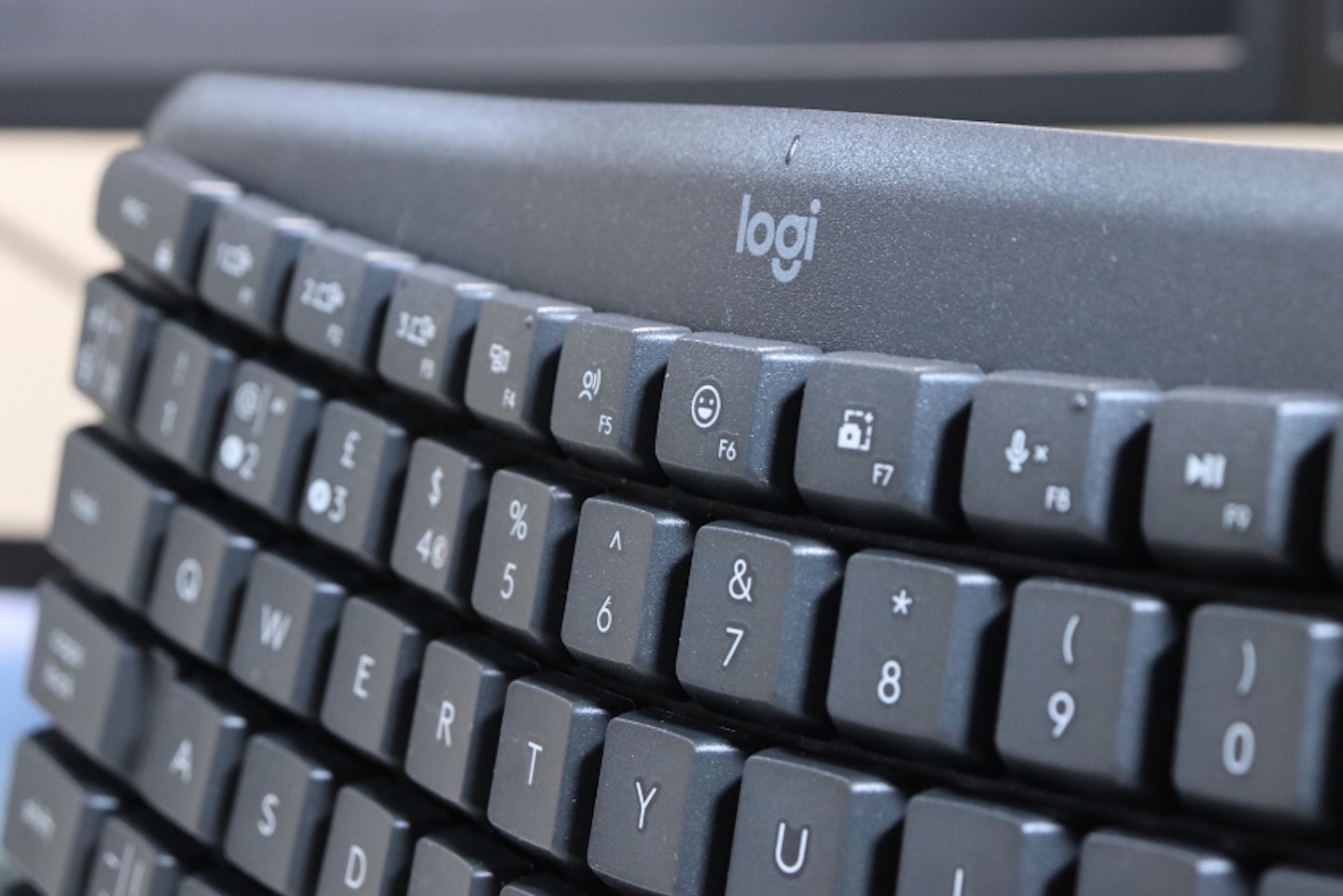 Logitech Wave Keys ergonomic keyboard