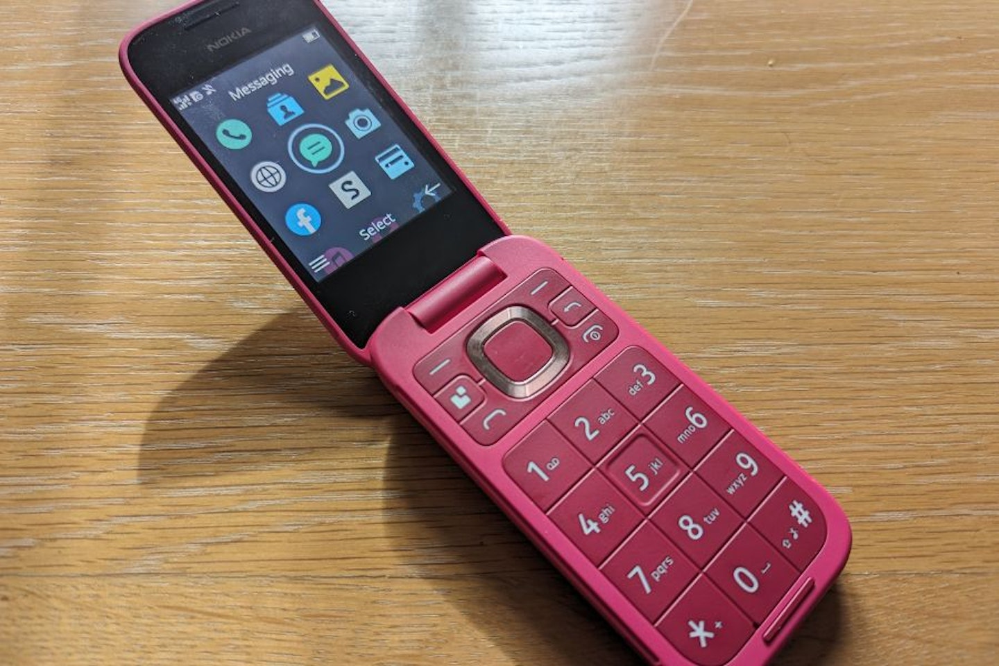 Nokia 2660 Flip Own 1