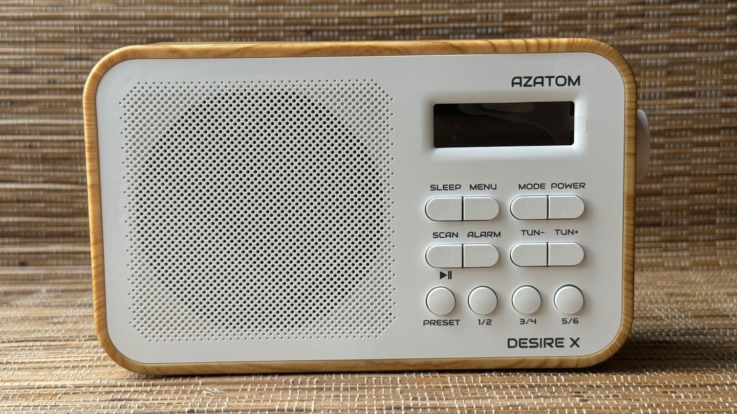 AZATOM portable DAB+ FM Digital Radio