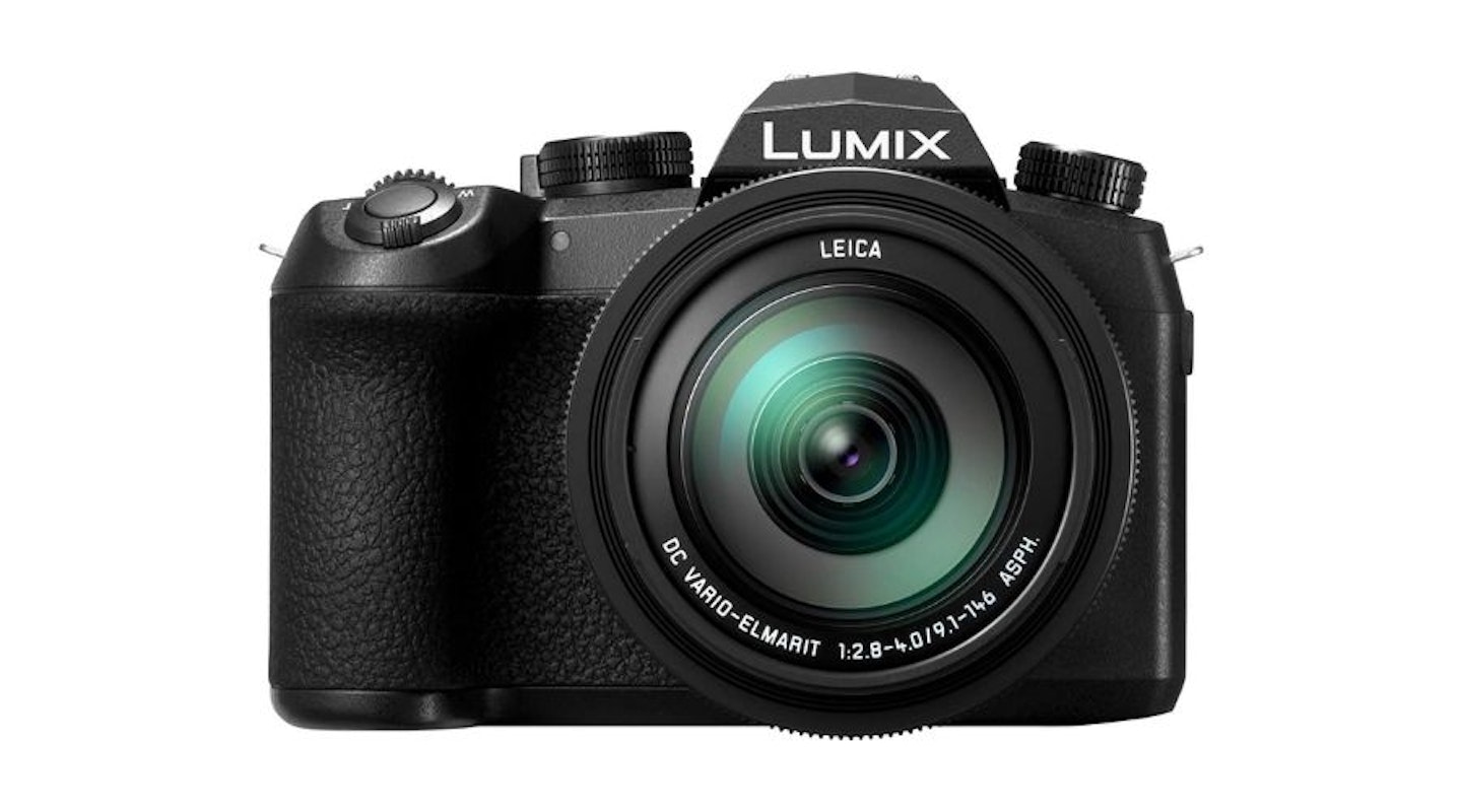 Panasonic Lumix DC-FZ1000 II - Bridge Camera 20.1 MP