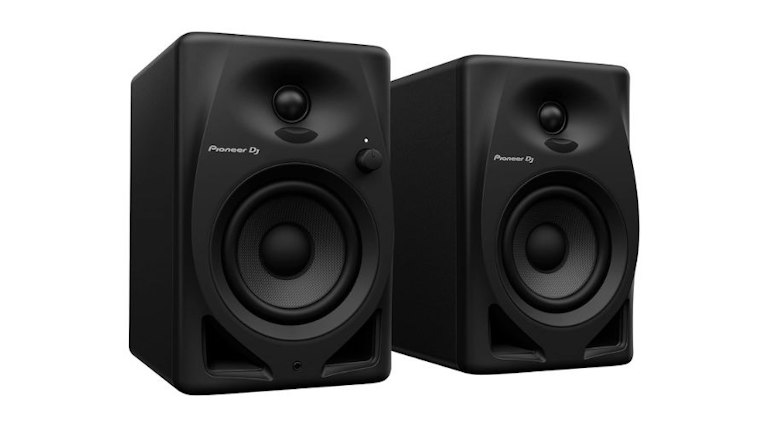 best-dj-speakers-of-2024-mixing-it-up-dj-style