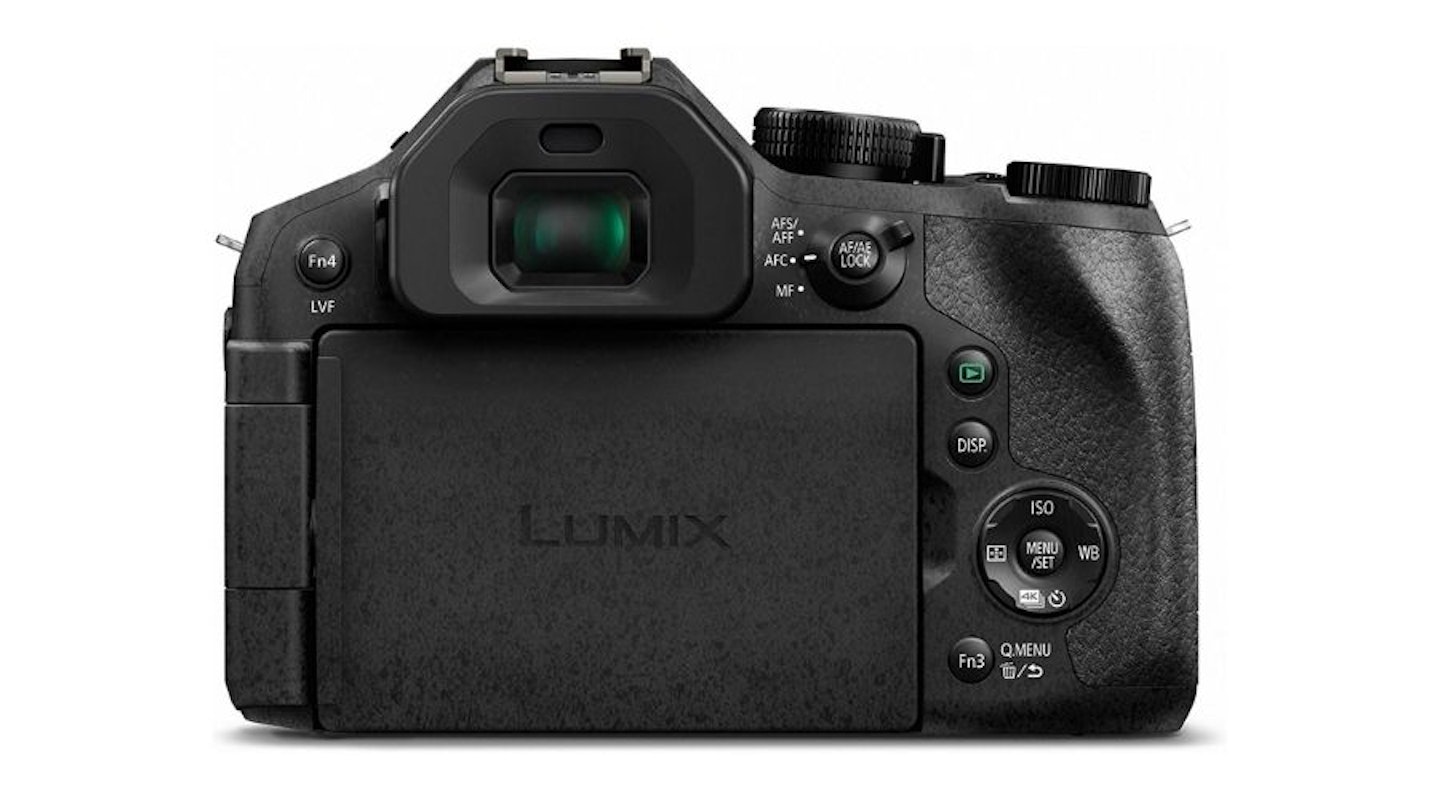 Panasonic Lumix DMC-FZ330EBK Bridge Camera