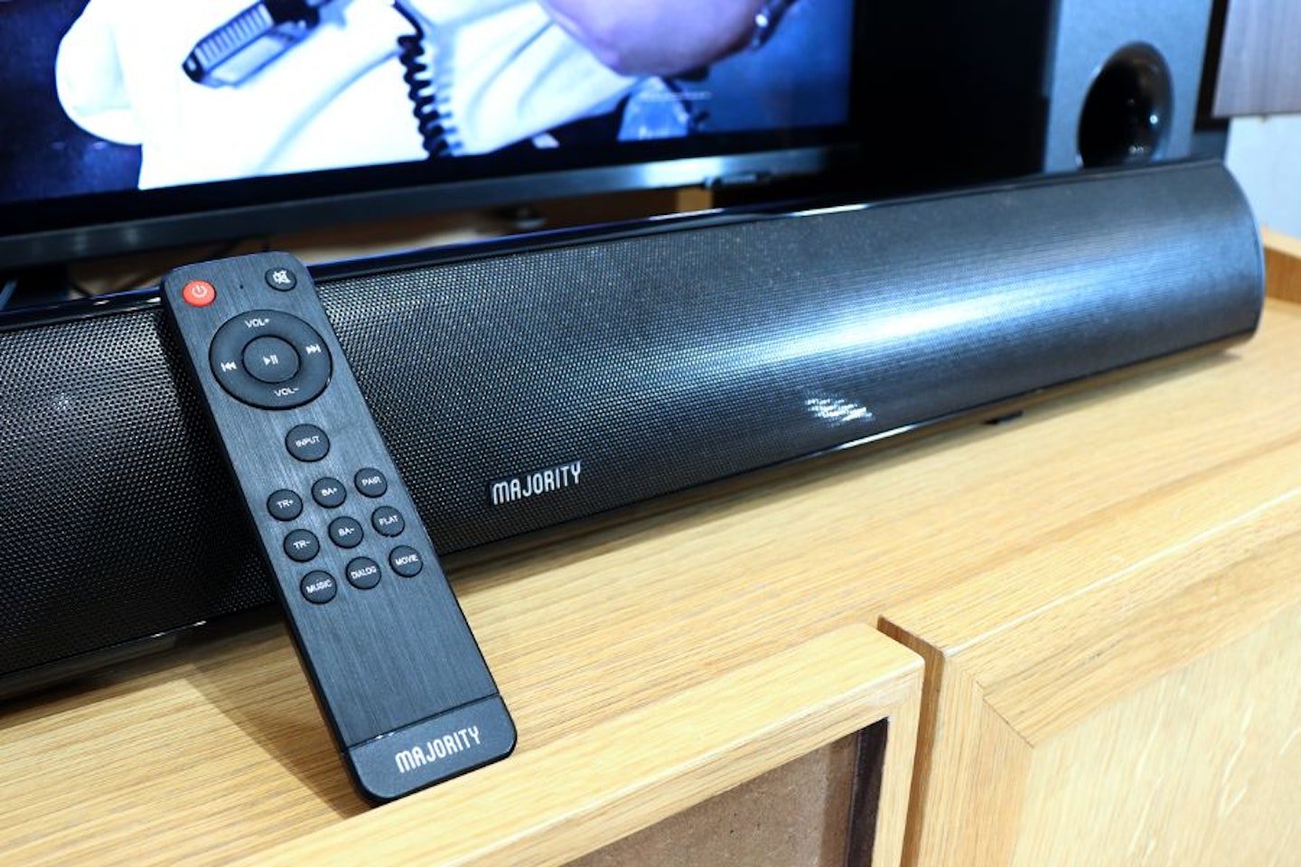 a tv speaker soundbar