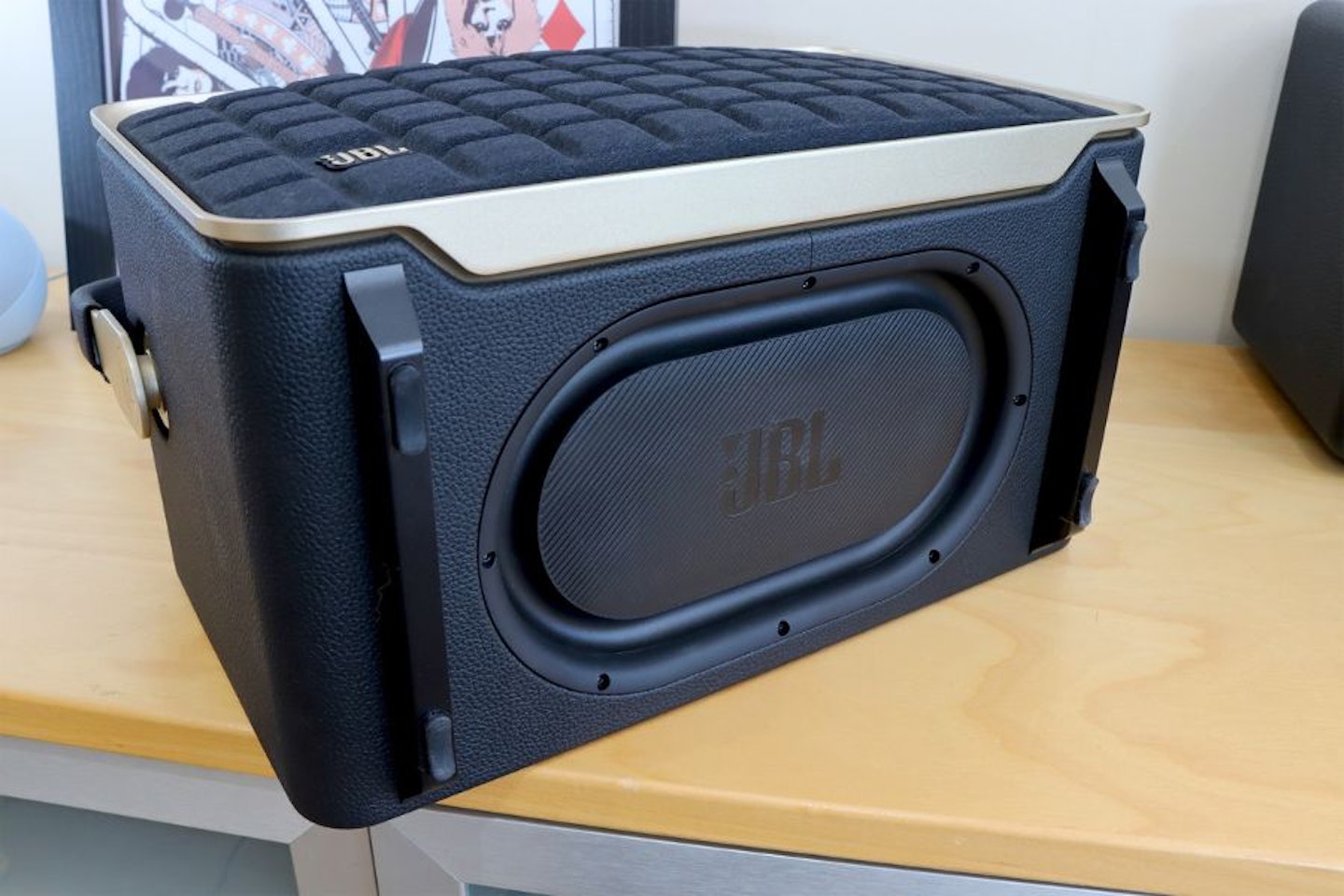 JBL Authentics 300 smart home speaker - underside