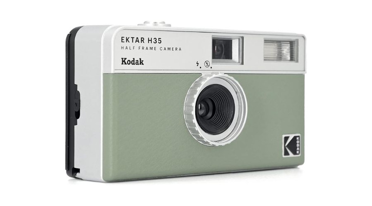 KODAK EKTAR H35 Half Frame Film Camera with 24exp film