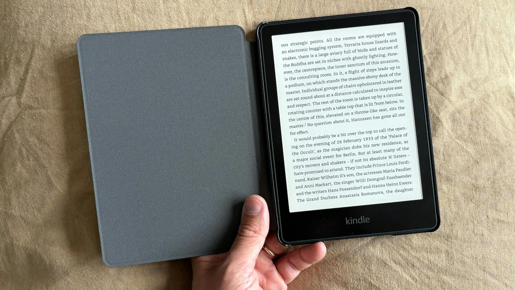 The best Kindle Paperwhite cases Keep your ereader safe on planes, trains and around the house