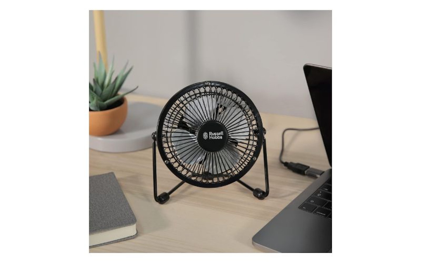 Russell Hobbs 4-inch USB Desk Fan