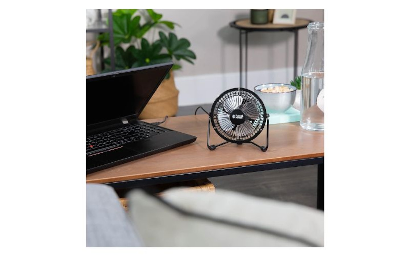 Russell Hobbs 4-inch USB Desk Fan