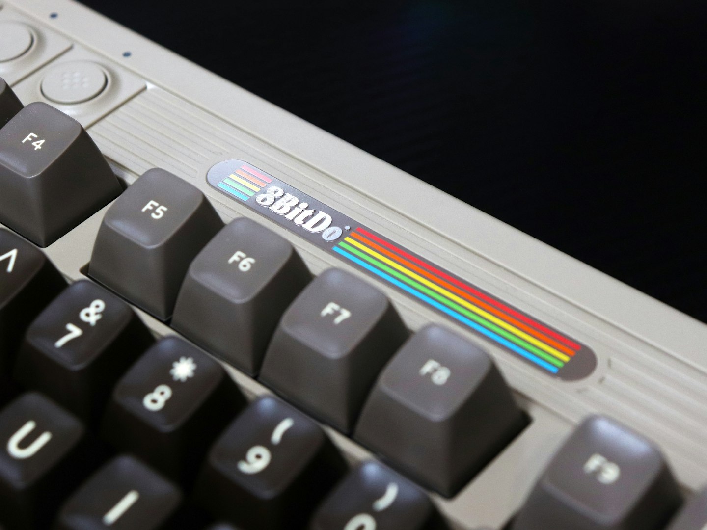 8BitDo Retro Mechanical Keyboard C64 Edition logo