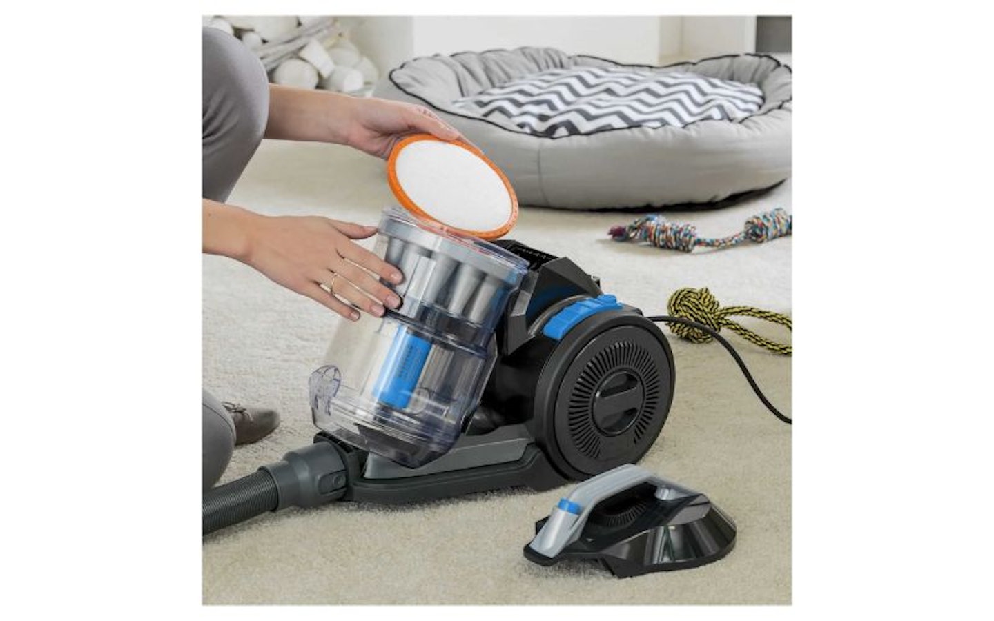 VAX Air Stretch Pet CCQSASV1P1 cylinder vacuum cleaner