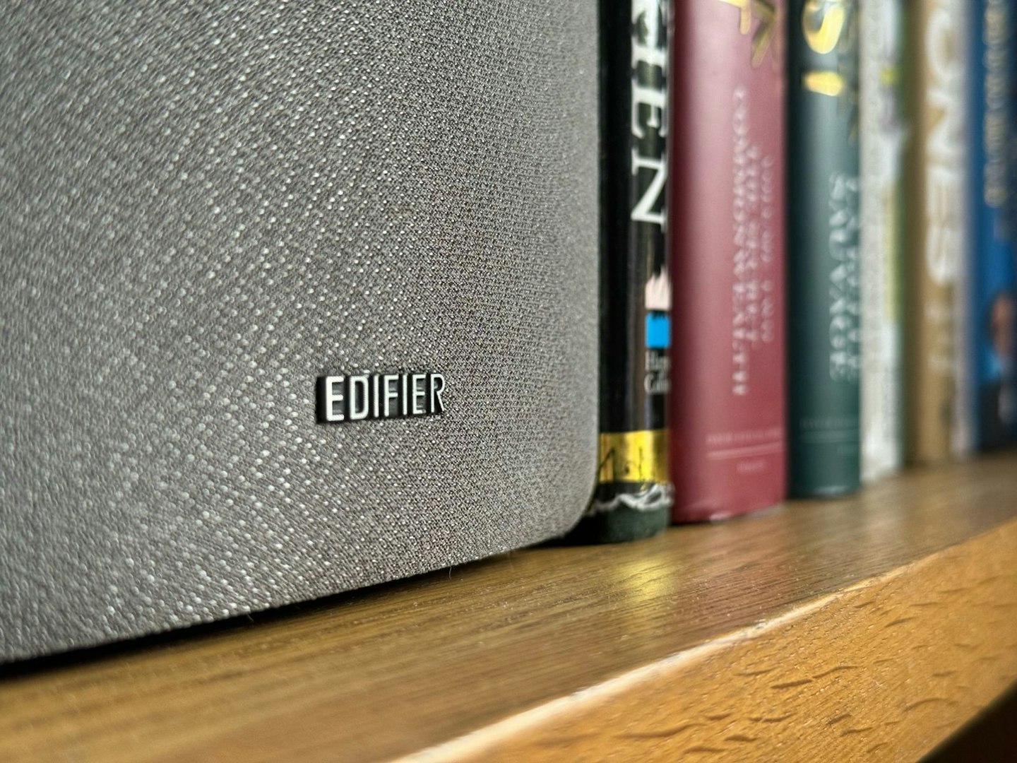 Edifier R1280DB Bookshelf speaker on a Bookshelf