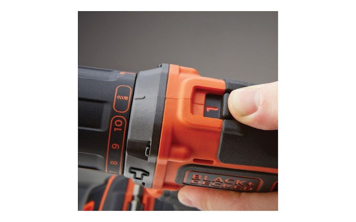 BLACK+DECKER 18 V Cordless 2-Gear Combi Hammer Drill Power Tool with Kitbox