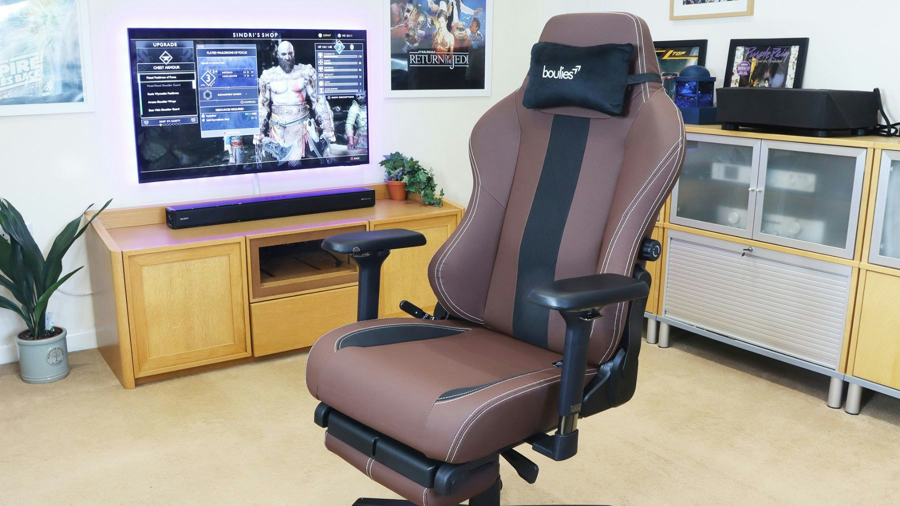 Work, rest and play in comfort? Boulies Master Rex chair review