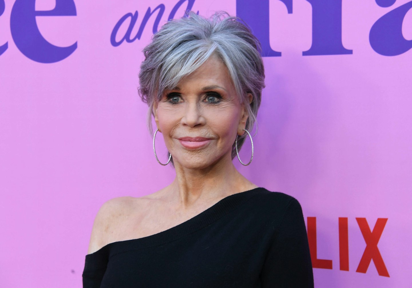 Jane fonda grey hair 